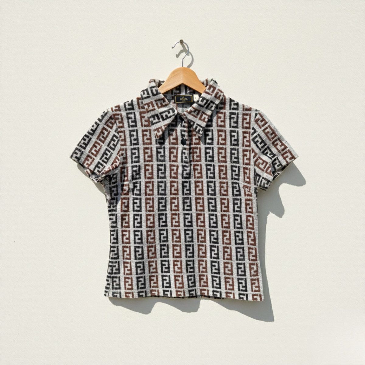 Fendi Vintage Fendi Polo Shirt Size S / US 4 / IT 40 - 2 Thumbnail