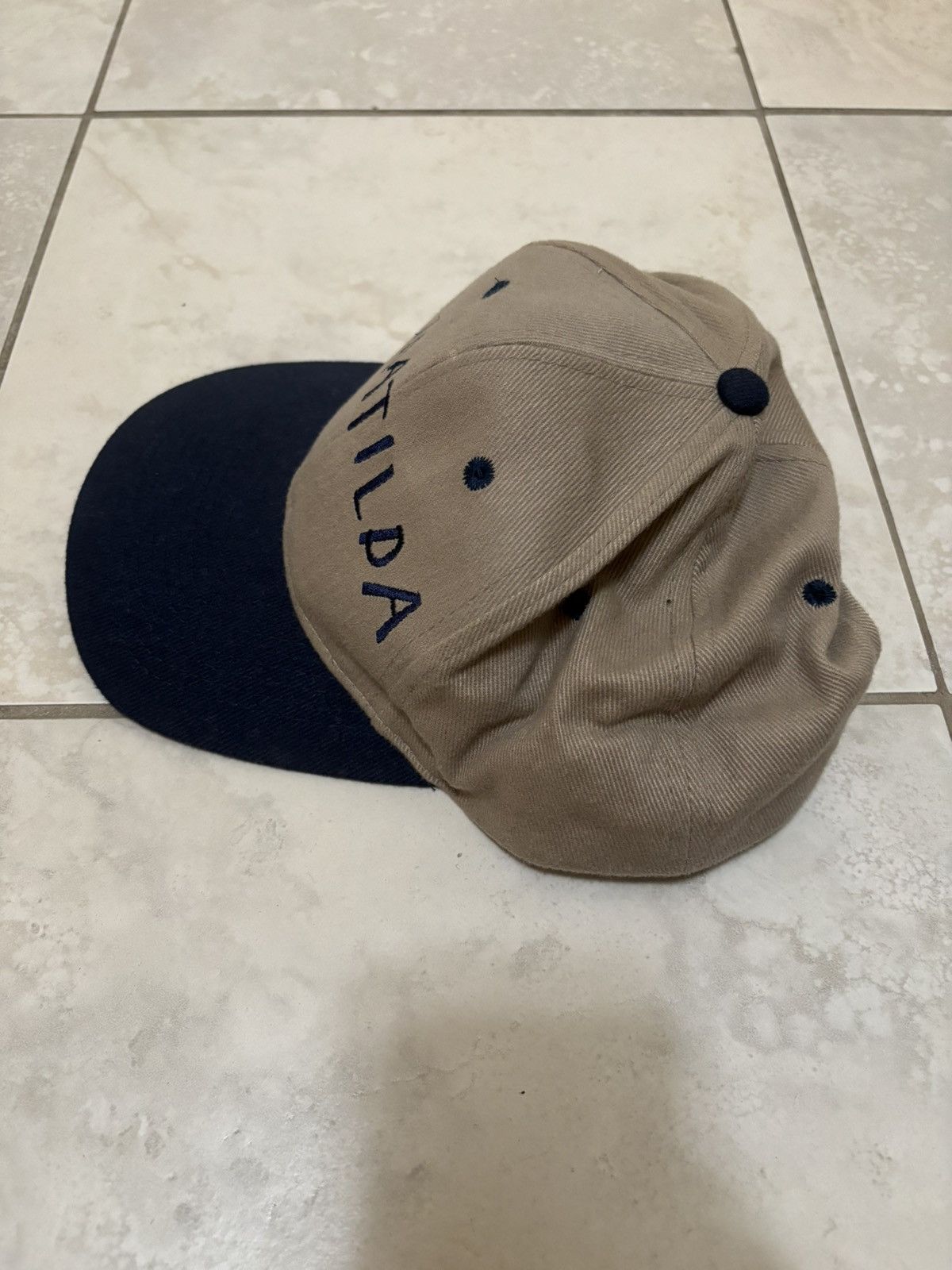 Vintage rare vintage 90s Matilda movie Danny Devito cast crew hat Size ONE SIZE - 14 Thumbnail