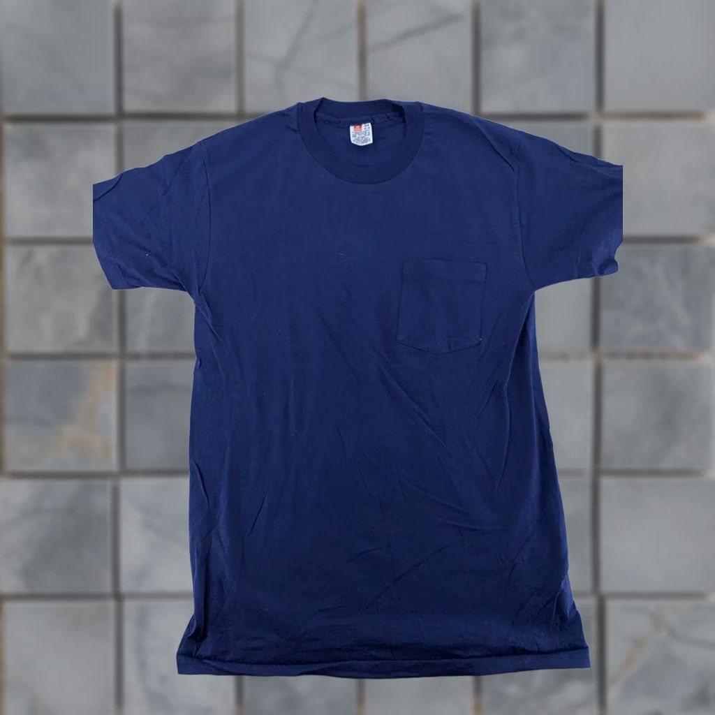 Hanes VINTAGE Hanes Pocket Shirt Mens S Blue Cotton Crew Neck Short Sleeve Solid 90s Mens Size US S / EU 44-46 / 1 - 1 Thumbnail