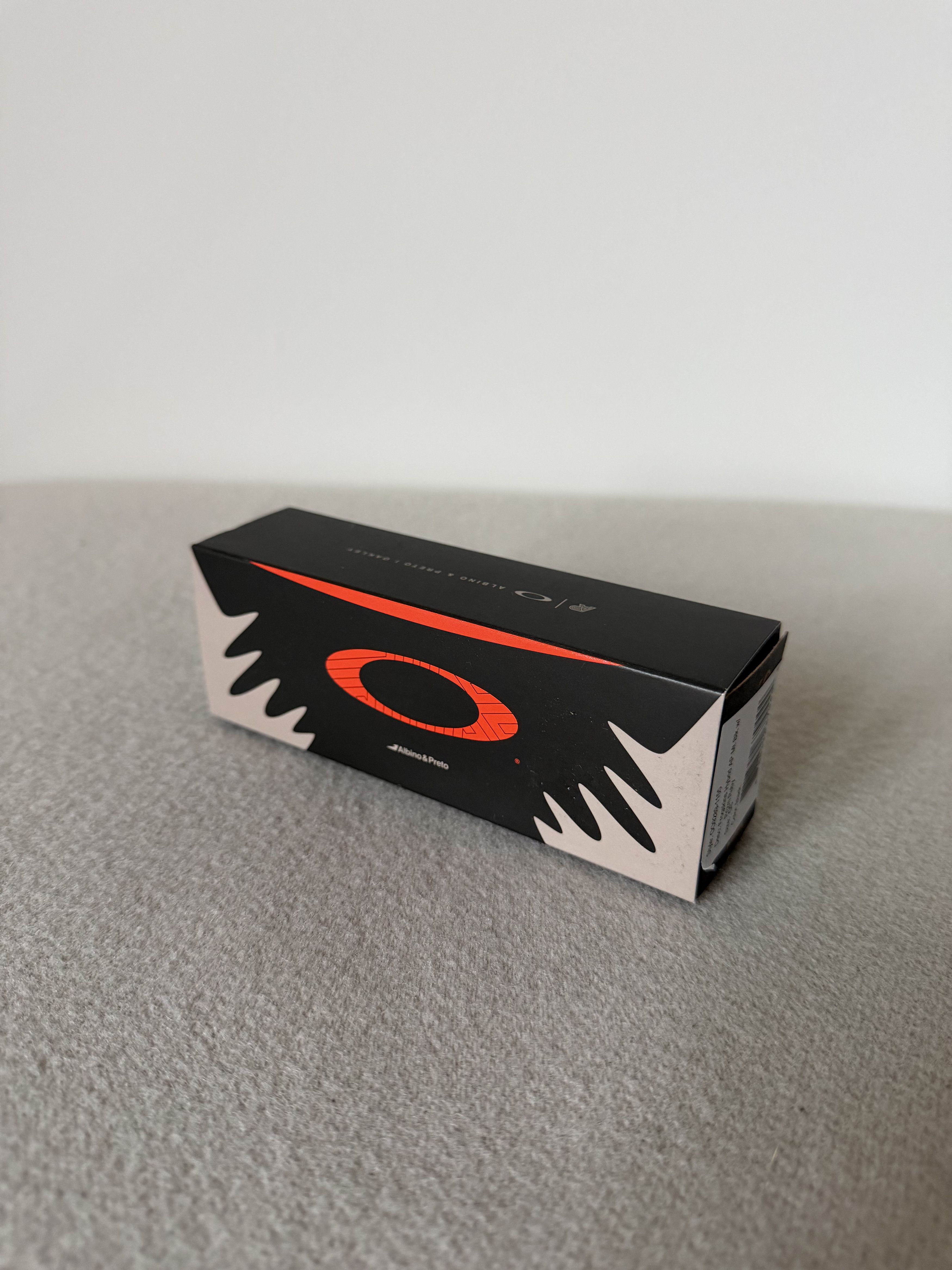 Oakley Oakley Albino & Preto Frogskin Sunglasses in Matte Black Size ONE SIZE - 10 Thumbnail