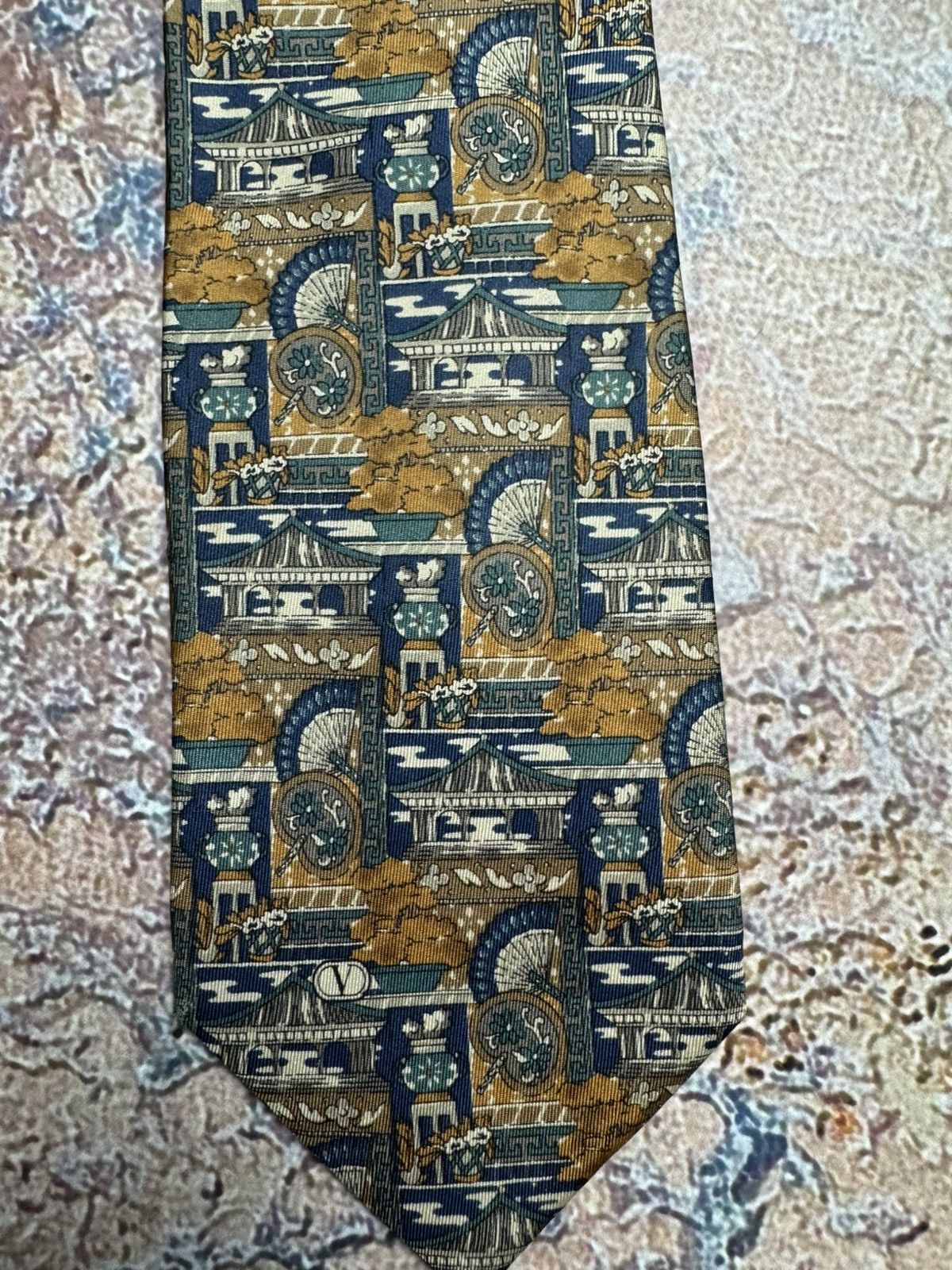 Valentino × Vintage Vintage VALENTINO tie made in Italy🇮🇹 Size ONE SIZE - 4 Thumbnail
