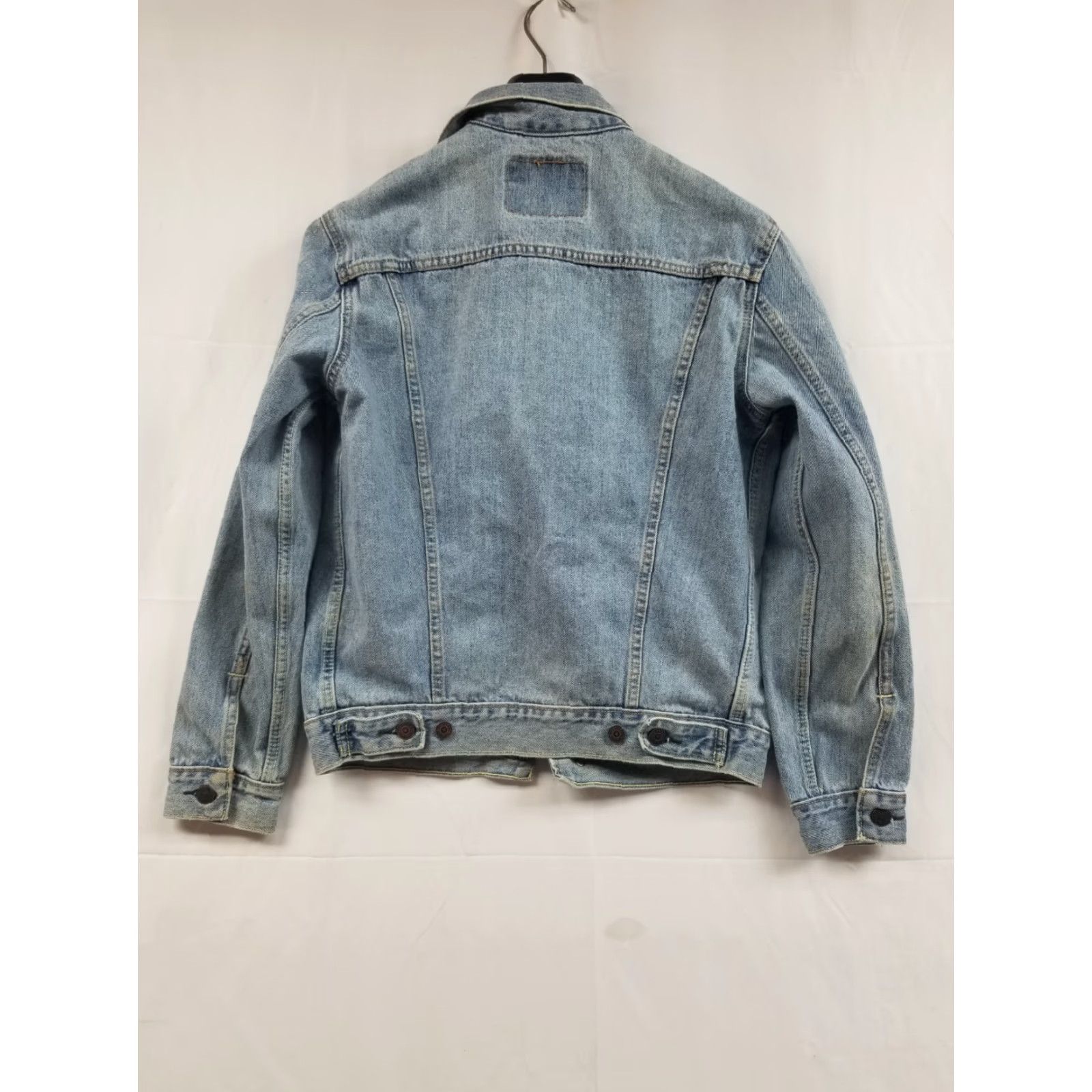 Levi's VINTAGE Levi's Denim Trucker Jacket Mens S Blue 72334 Distressed See All Pics Size US S / EU 44-46 / 1 - 2 Thumbnail