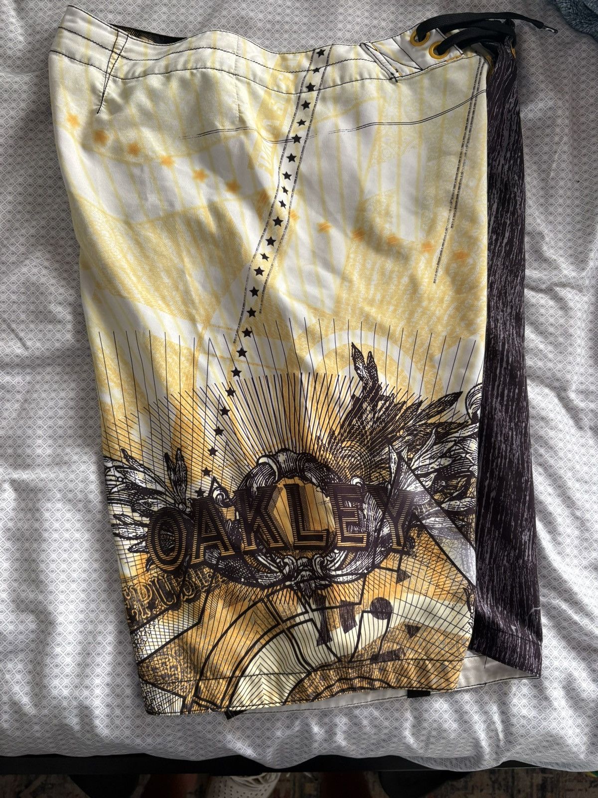 Oakley Vintage Oakley Cigar Box Board Shorts Size US 36 / EU 52 - 2 Thumbnail