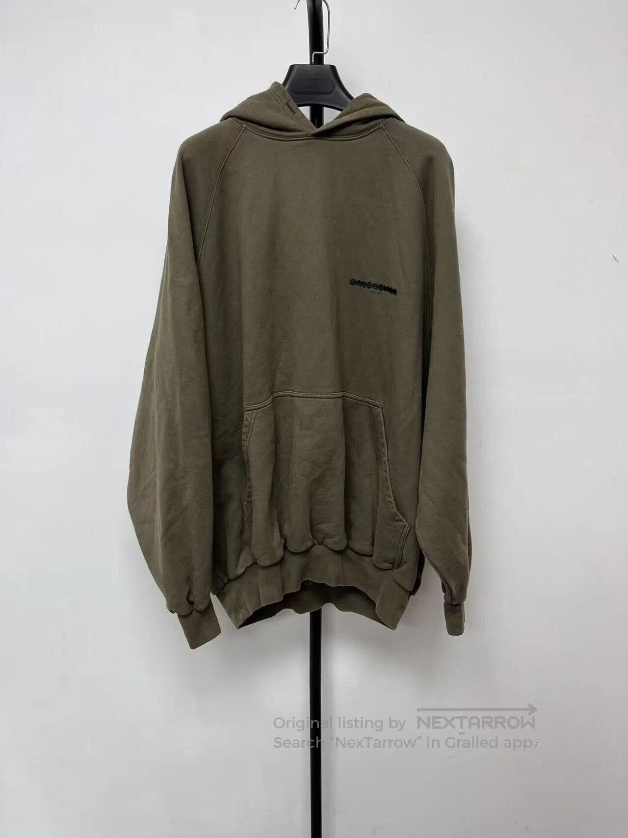 Balenciaga Balenciaga Logo Print Hooded Sweatshirt. Size US M / EU 48-50 / 2 - 1 Thumbnail