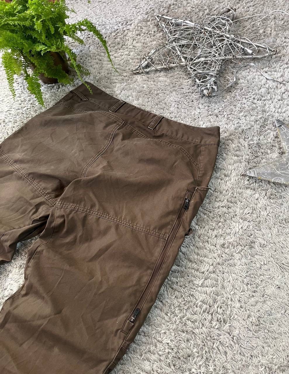 Fjallraven Fjällräven Pants Streetwear Gorpcore Outdoor Rare Logo Size US 32 / EU 48 - 12 Thumbnail