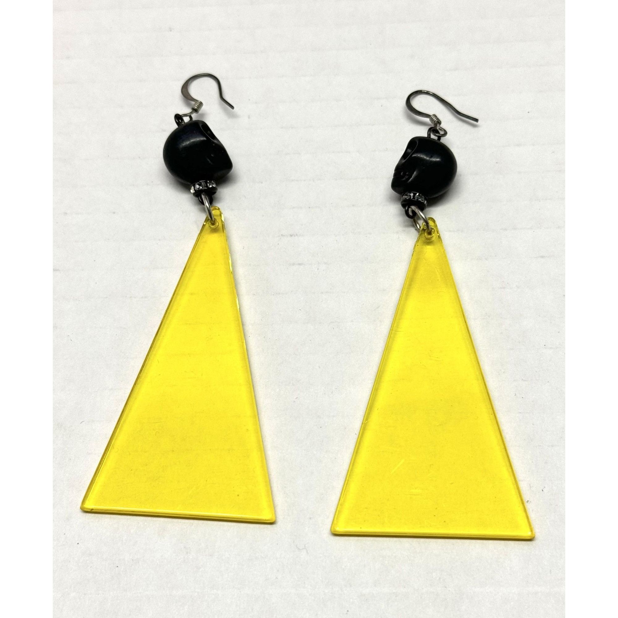 Vintage Vintage yellow lucite rhinestone skull dangle drop earrings Size ONE SIZE - 1 Thumbnail