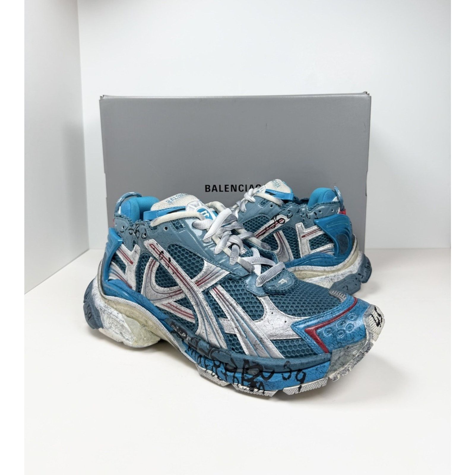 Balenciaga Size 45EU/12US - Balenciaga Runner Marathon Unreleased NEW Size US 12 / EU 45 - 2 Thumbnail