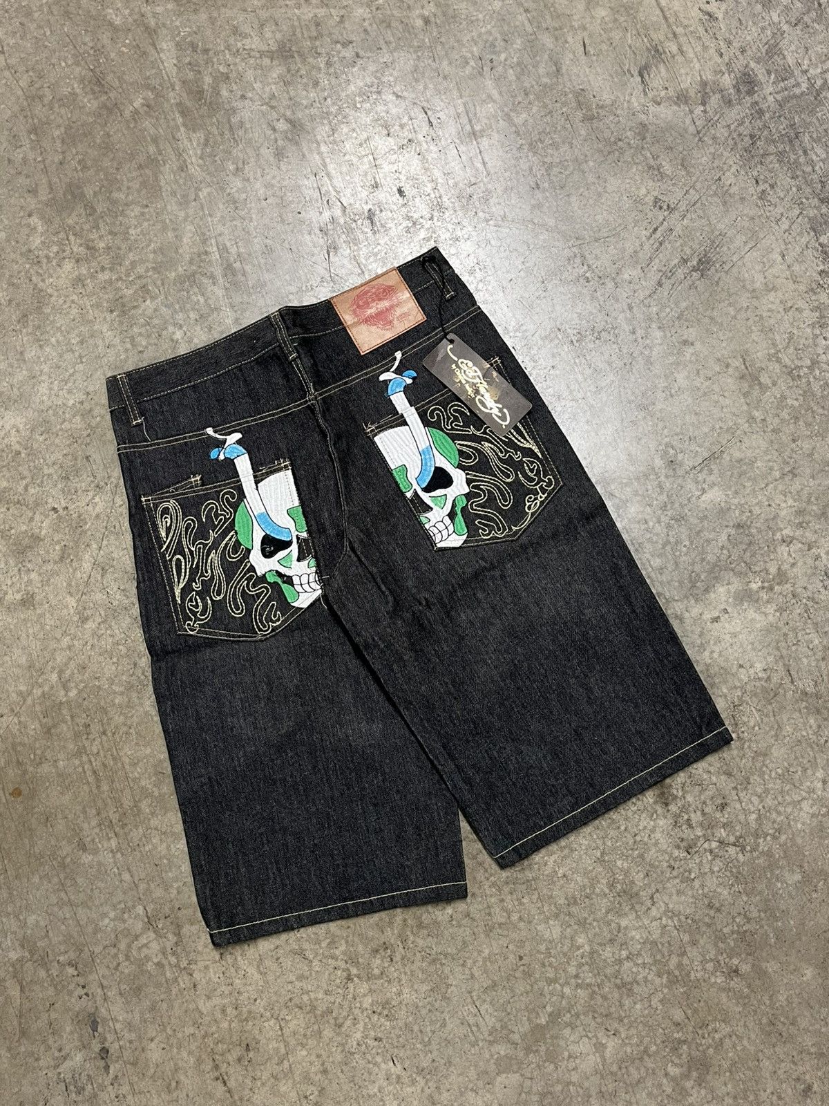 Ed Hardy × Vintage Ed hardy y2k baggy fit embroidered jorts skull rare skater Size US 36 / EU 52 - 3 Thumbnail