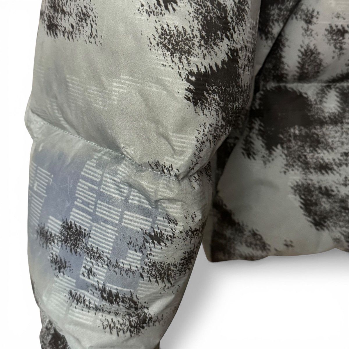 Stone Island Stone Island FW24 Earth Mapping Camo Ice Jacket - Green Size US M / EU 48-50 / 2 - 6 Thumbnail
