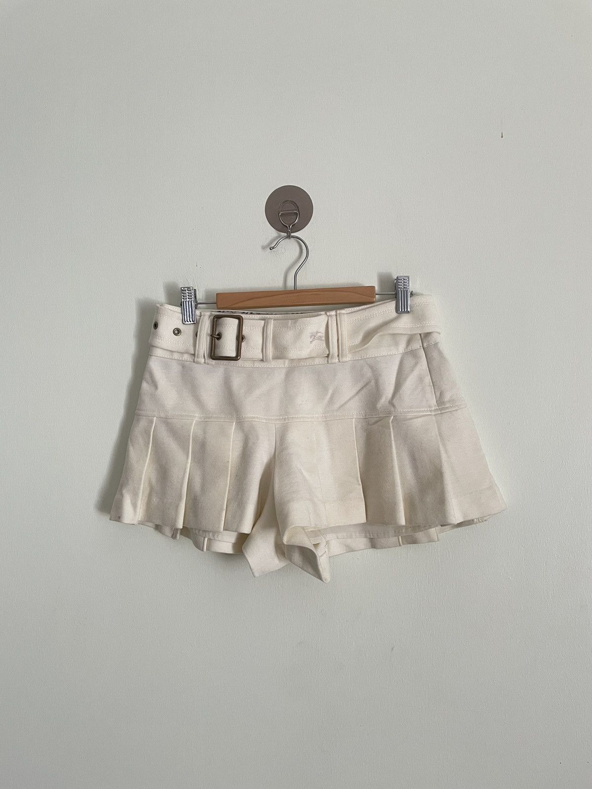 Burberry Burberry Blue Label Belted Short Size 30" / US 8 / IT 44 - 1 Thumbnail