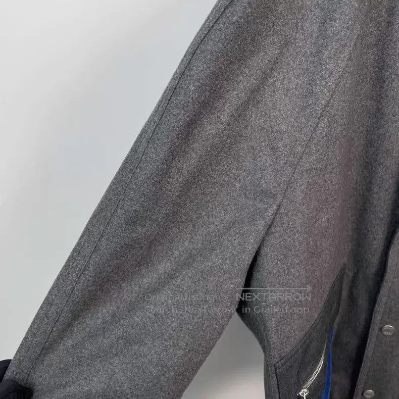 Hermes Hermes Gray and blue color block cashmere show round neck Size US M / EU 48-50 / 2 - 4 Thumbnail