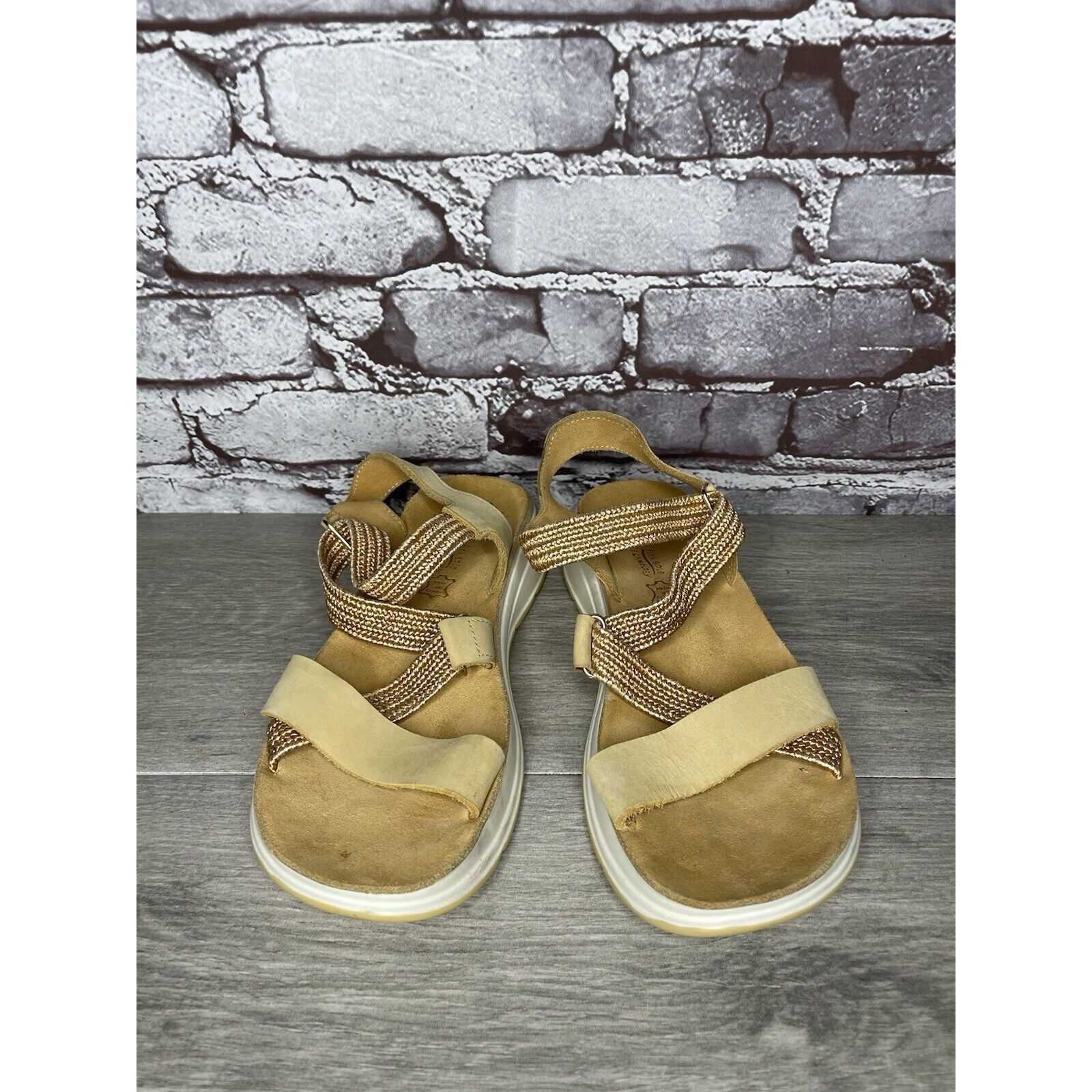 Other Fantasy Sandals Tan Nubuck Fabric Cross Strap Wedge Flex Sol Size US 8.5 / IT 38.5 - 11 Thumbnail