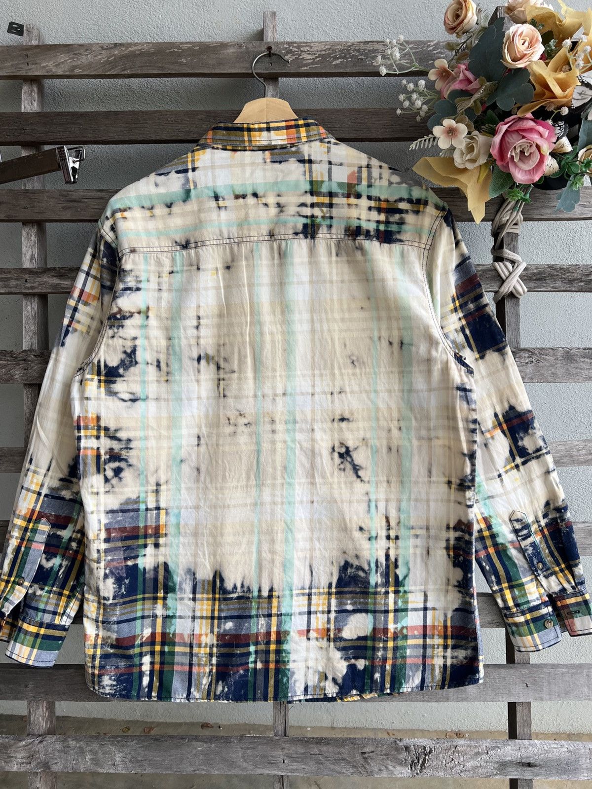 Zara Zara multicoloured checkered shirt with a bleach-dyed finish Size US L / EU 52-54 / 3 - 6 Thumbnail