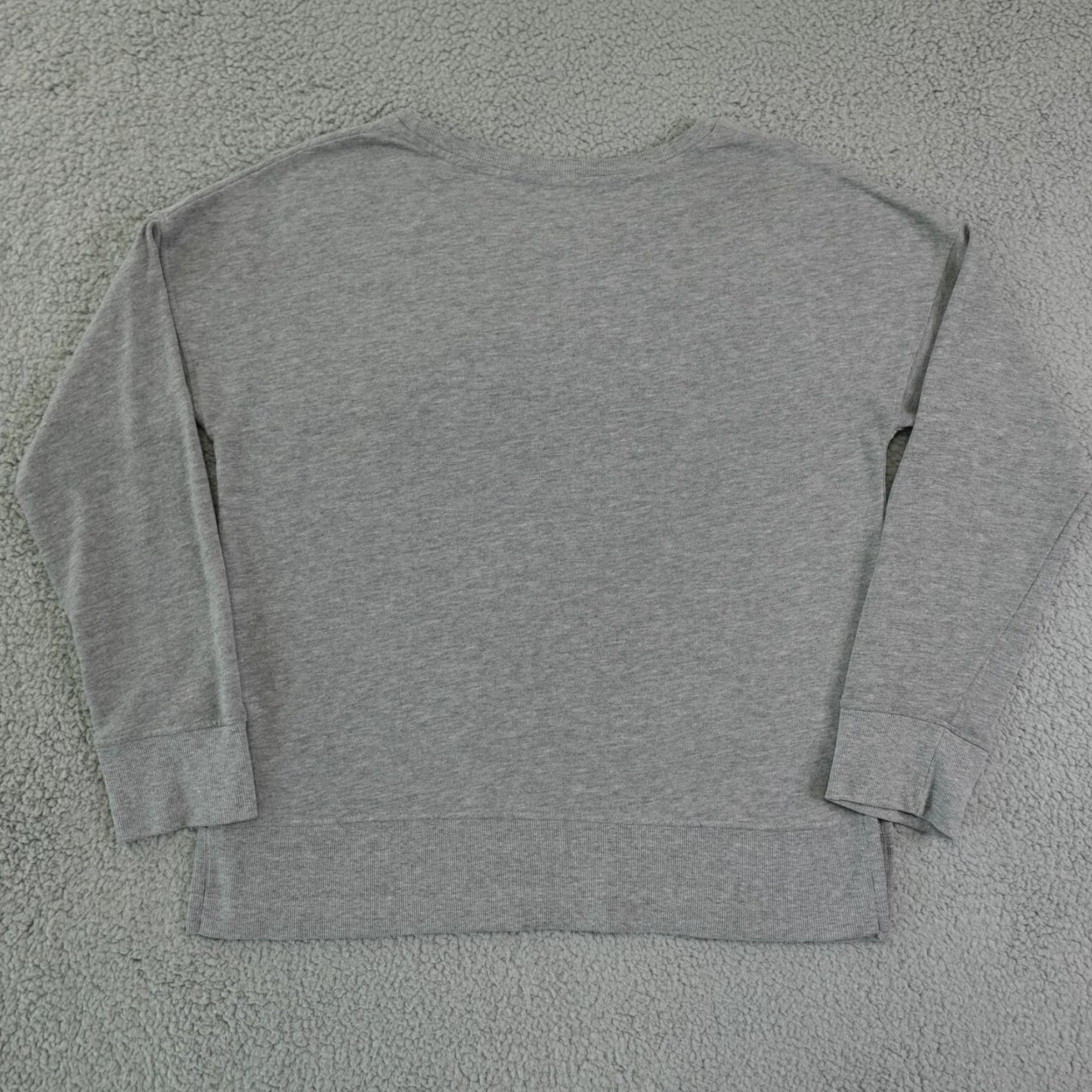 Tommy Hilfiger Tommy Hilfiger Sweatshirt Women Medium Gray Raised Carpet Spell Out Logo Sweater Size M / US 6-8 / IT 42-44 - 2 Thumbnail