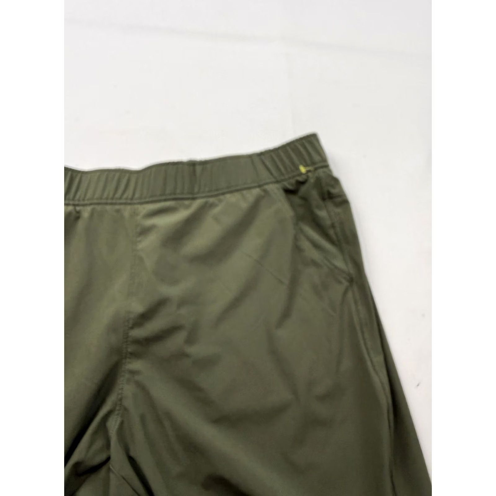 Eddie Bauer Eddie Bauer Pants Womens XL Green Pull On Elastic Waist Hiking Travel Khakis Size 40" / US 18 - 3 Thumbnail