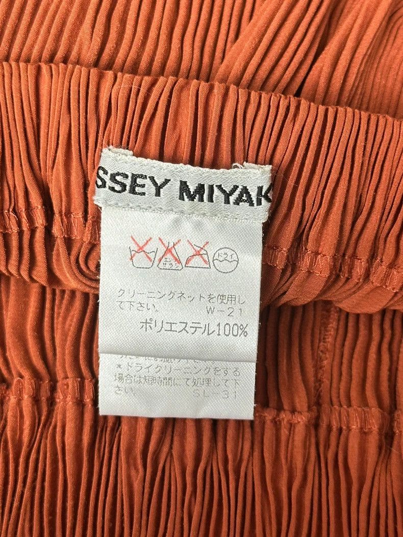 Issey Miyake Issey Miyake size:1 Pumpkin-colored pleated skirt Size 42" / US 20 - 3 Thumbnail