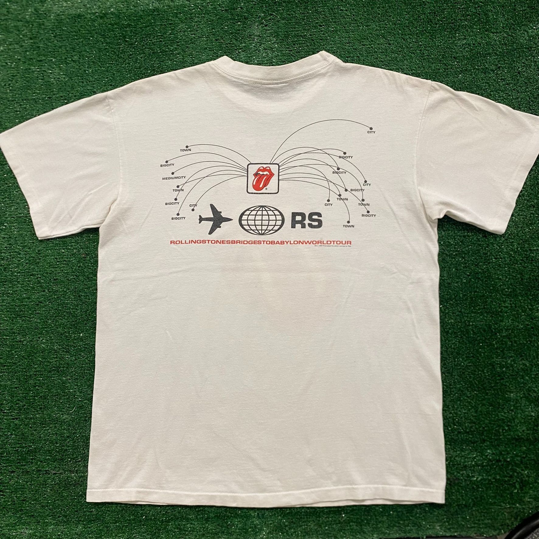 Band Tees Vintage 90s Rolling Stones Lips Single Stitch Rock Band Tee Size US L / EU 52-54 / 3 - 6 Thumbnail