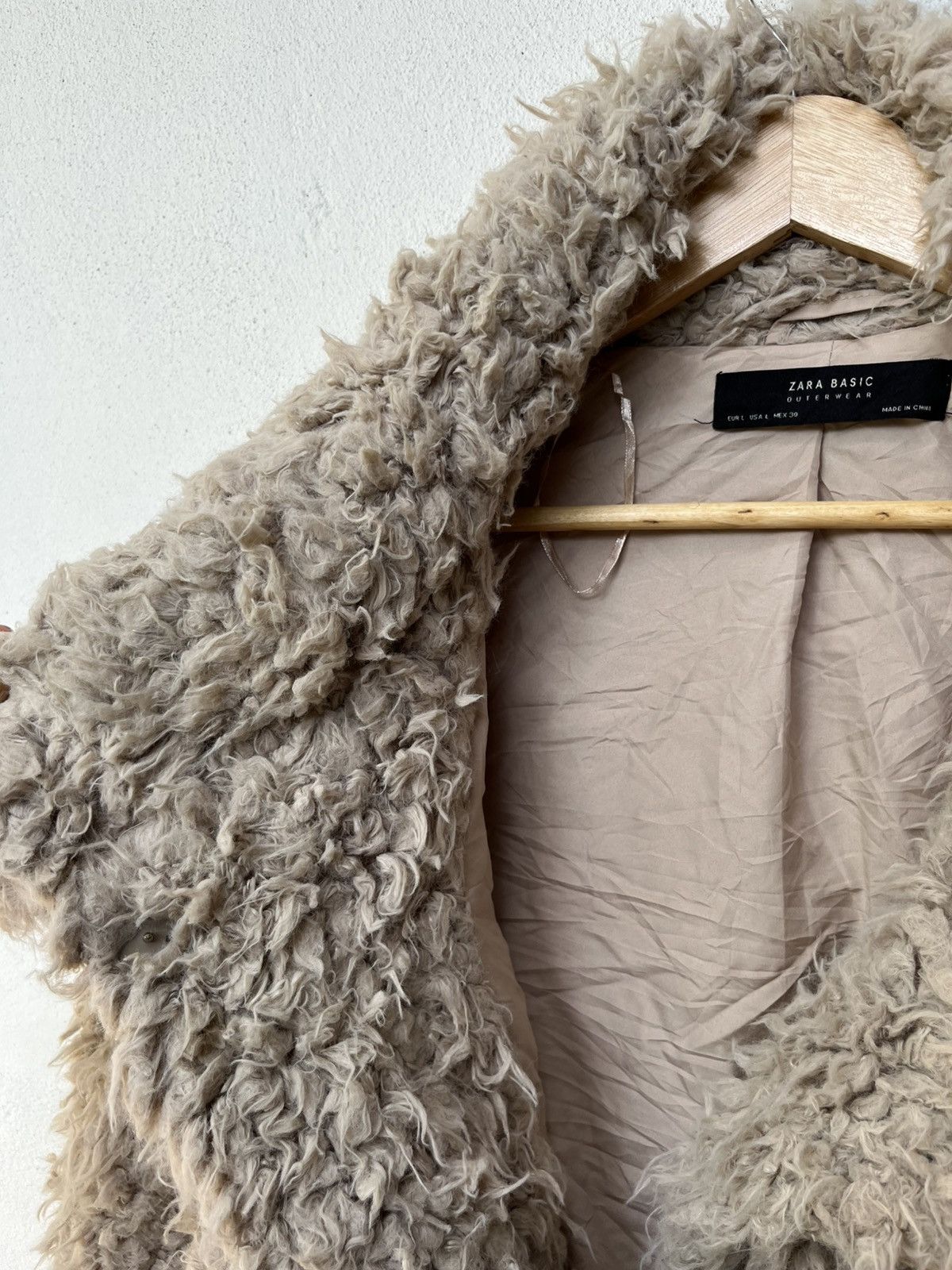 Zara 💥Zara Basic Faux Fur Boxy Coat Size L / US 10 / IT 46 - 8 Thumbnail