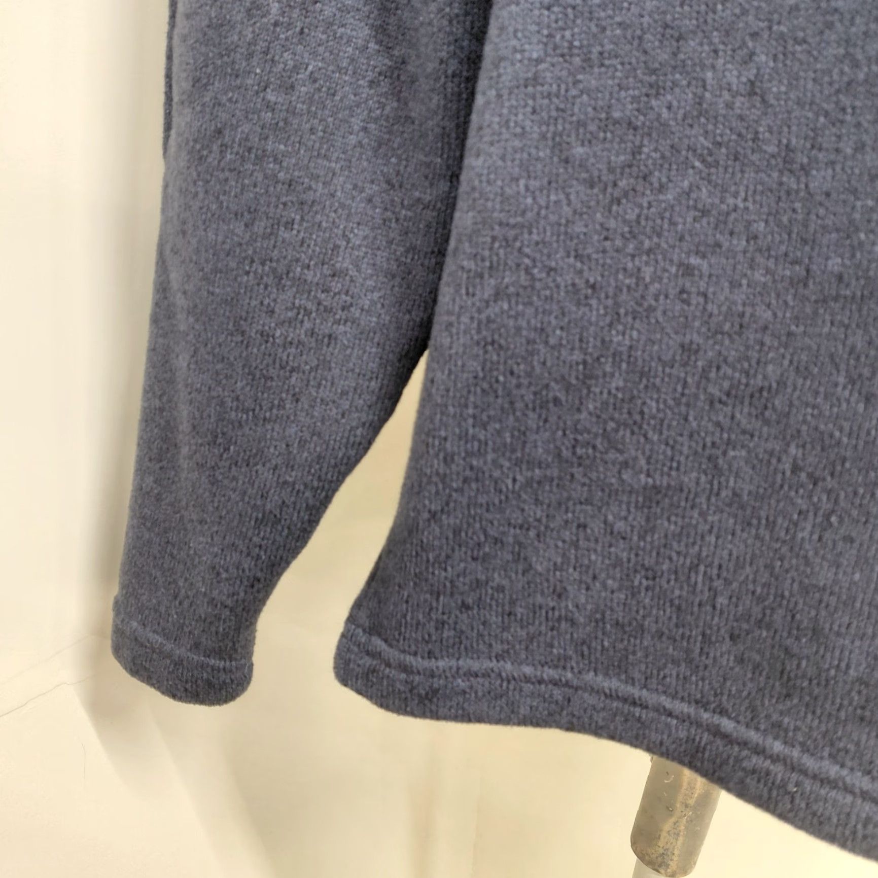 Old Navy Old Navy Sweatshirt Men XL Blue Pullover 3/4 Zip Fleece Pockets Long Sleeve Mock Neck Zip Pullover Athletic Regular Blue Size US XL / EU 56 / 4 - 7 Thumbnail