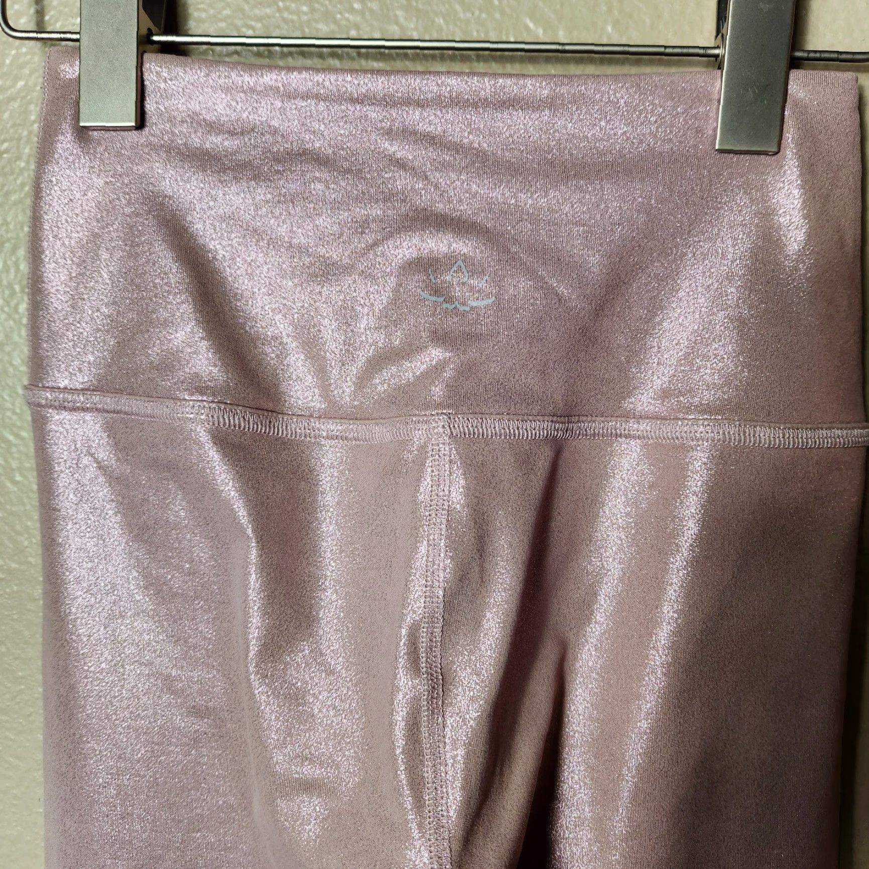 Beyond Yoga Beyond Yoga Dusted Shimmer High Rise Leggings Pink Lei Metallic - Size S | Leggings | Women | Activewear Size 28" / US 6 / IT 42 - 7 Thumbnail