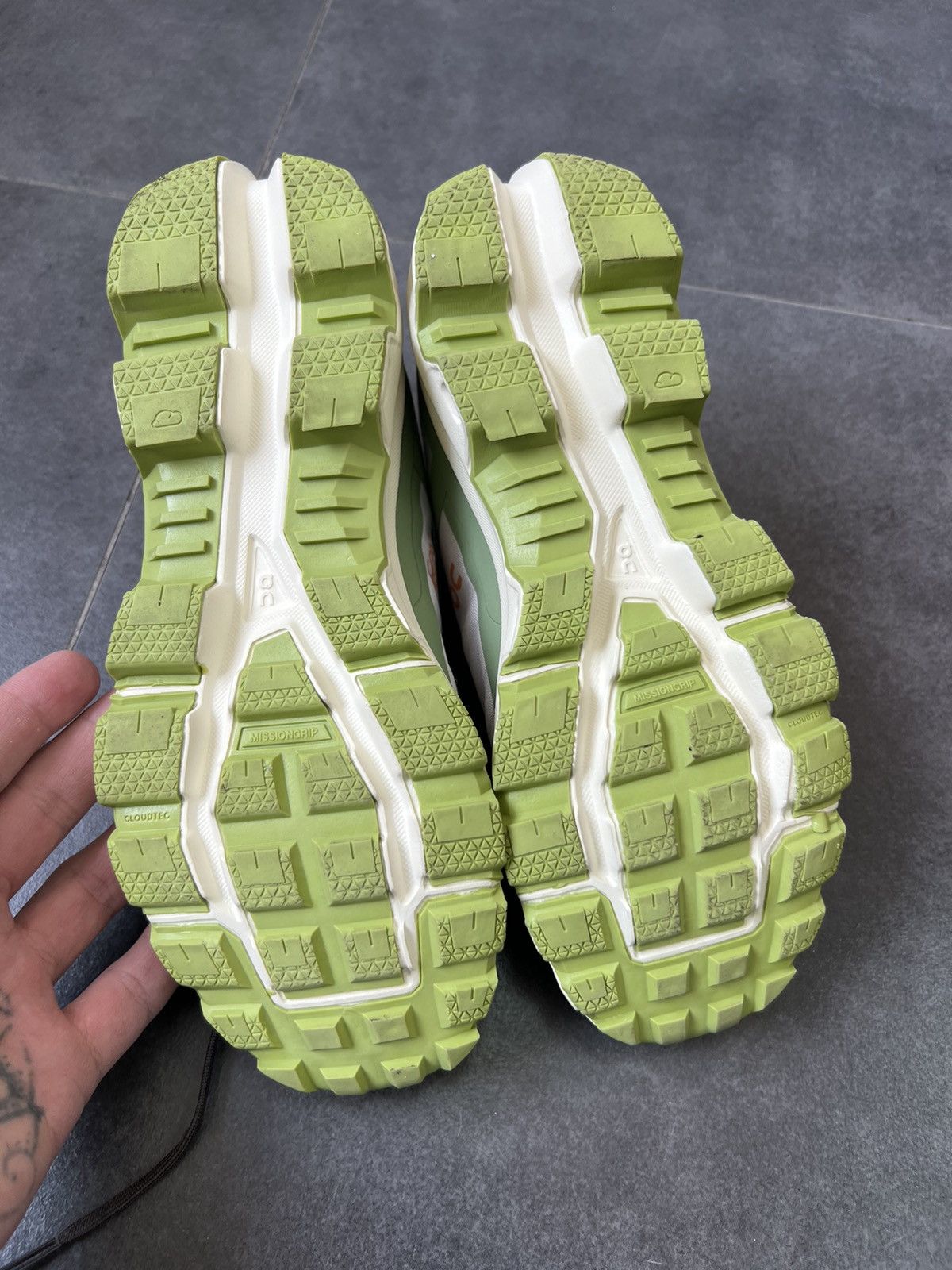 Loewe × On Loewe x On Running Size US 8 / IT 38 - 13 Thumbnail