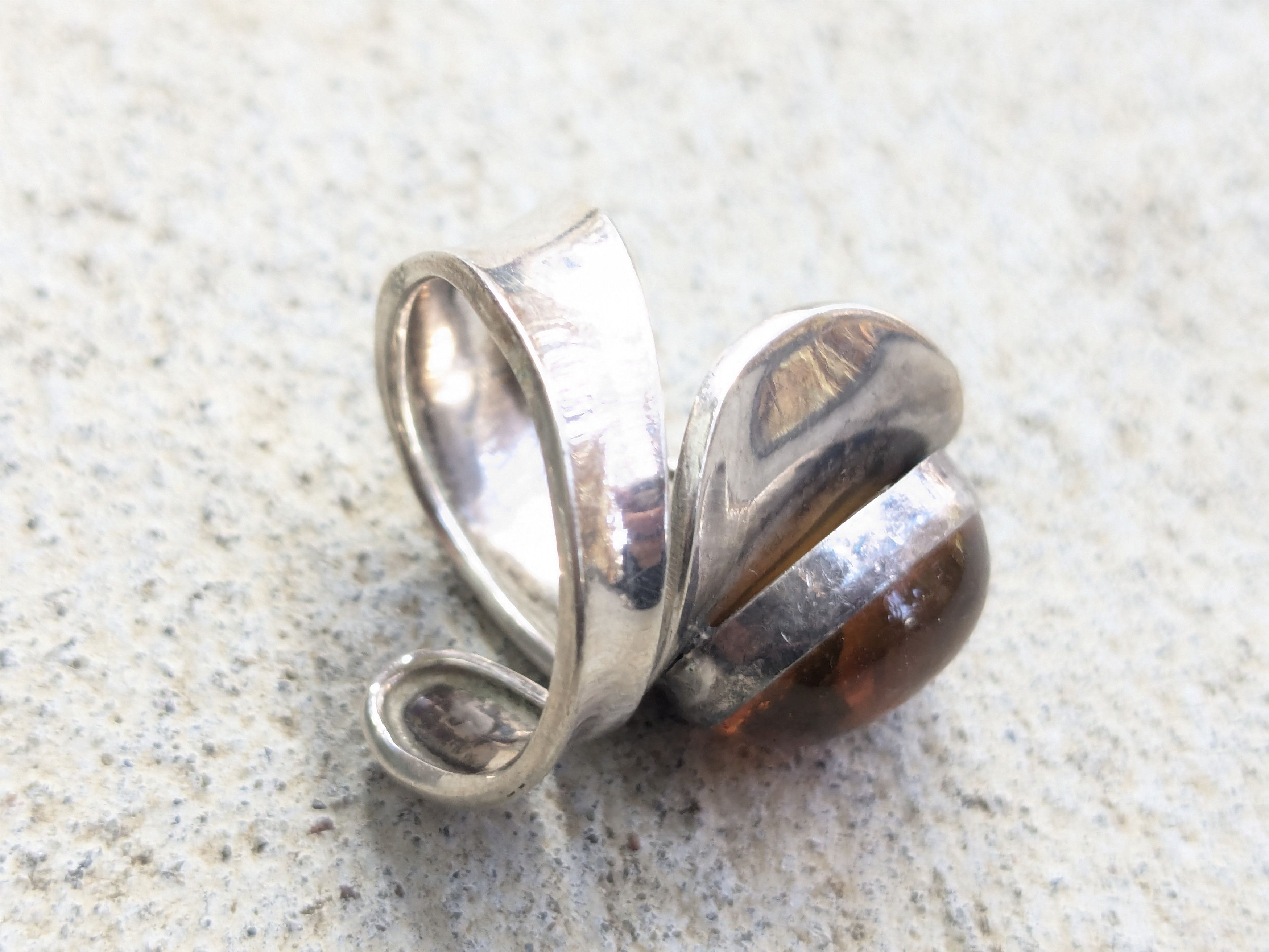 Jewelry Vintage Sterling Silver Ring Amber 9 Amber Modern Size ONE SIZE - 7 Thumbnail