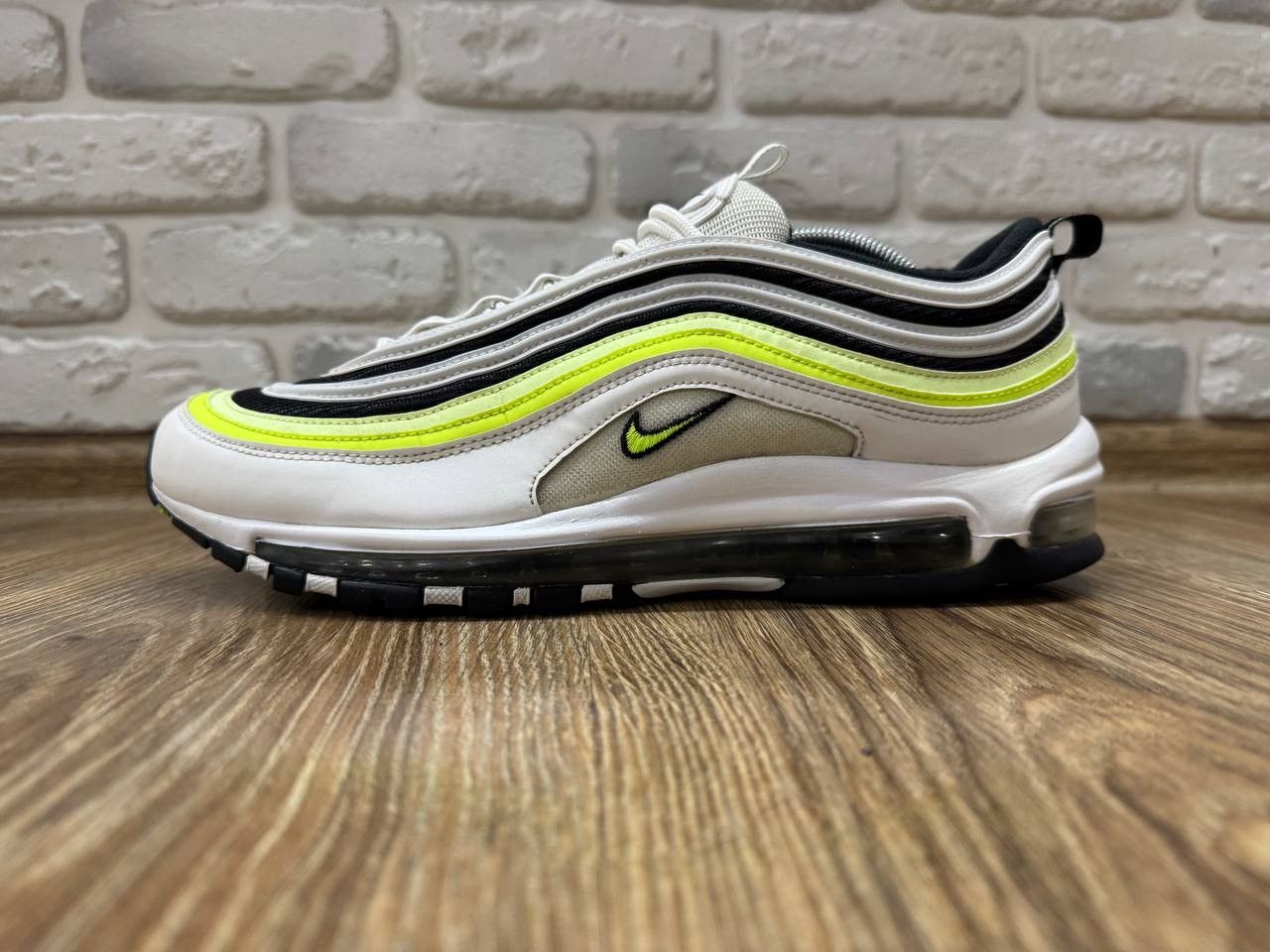 Nike NIKE AIR MAX 97 SE VOLT TRAINERS Size US 11 / EU 44 - 1 Thumbnail