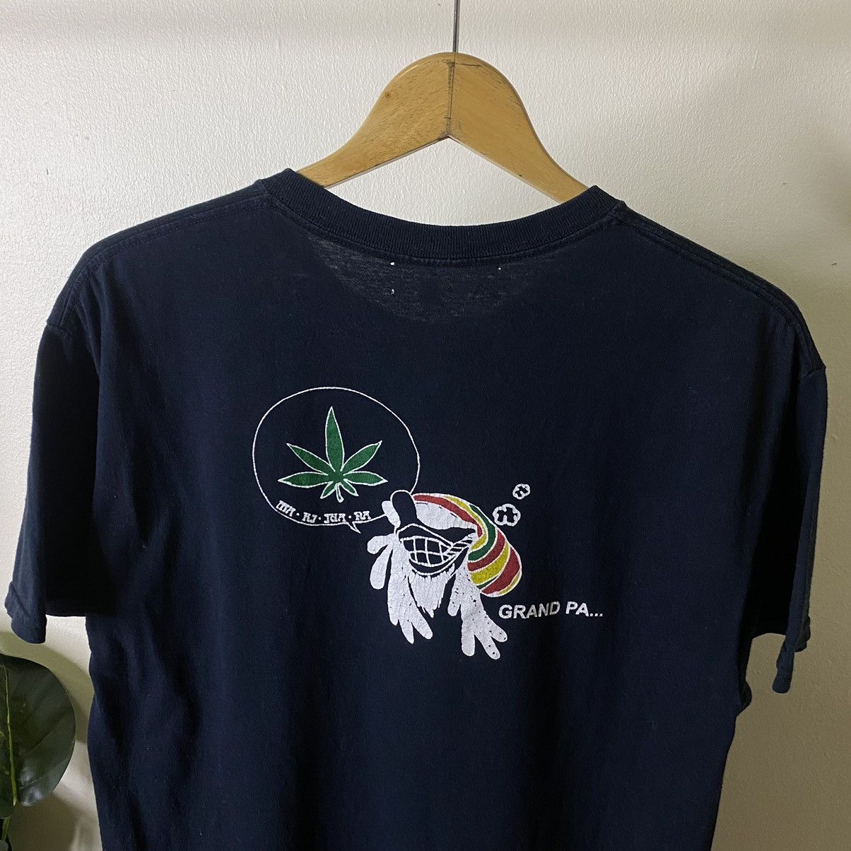Bob Marley × Vintage Vintage 2000s Grandpa Smoking Marijuana Reggae Rasta Tee Size US M / EU 48-50 / 2 - 5 Thumbnail