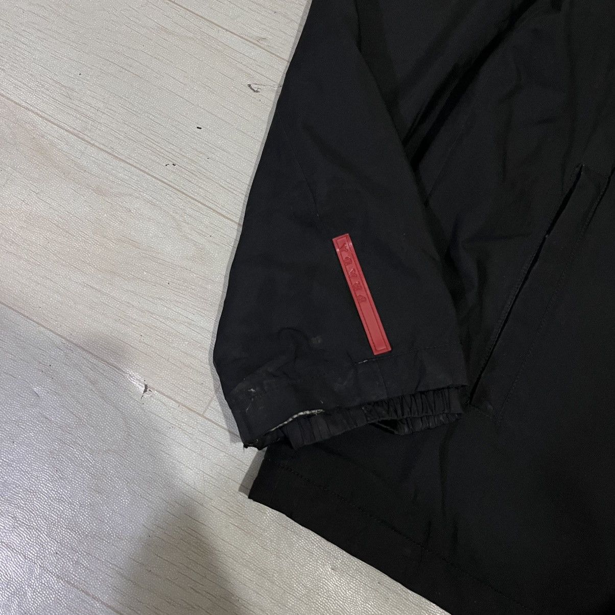 Prada Vintage Prada Sport goretex hidden hoodie with sling Size US M / EU 48-50 / 2 - 11 Thumbnail