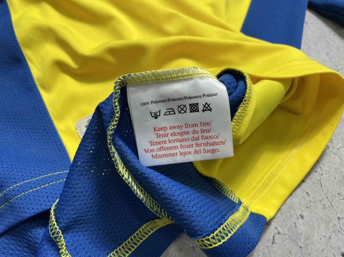 Vintage Admiral FC Leeds United Jermaine Beckford Jersey 2007/2008 Size US M / EU 48-50 / 2 - 8 Thumbnail