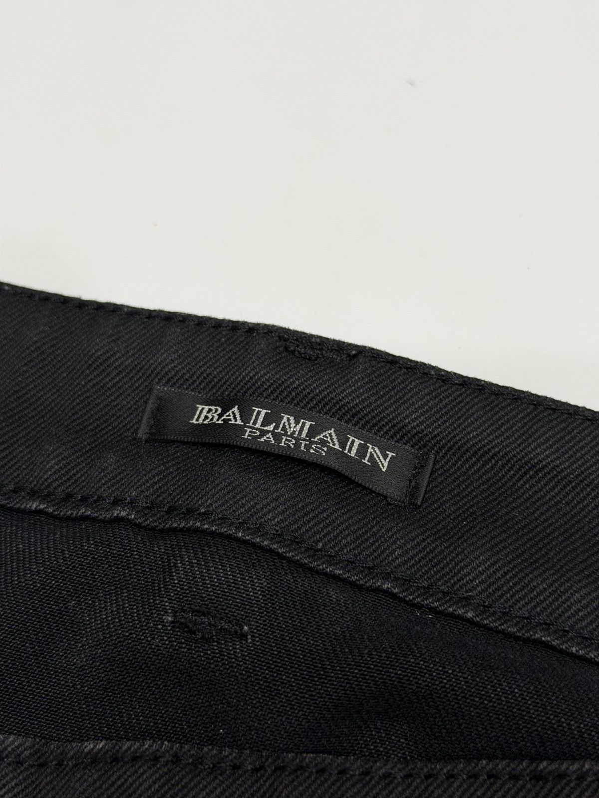 Balmain BALMAIN Decarnin FW 2009 Waxed Biker Black Denim Jeans Zip Size US 28 / EU 44 - 11 Thumbnail