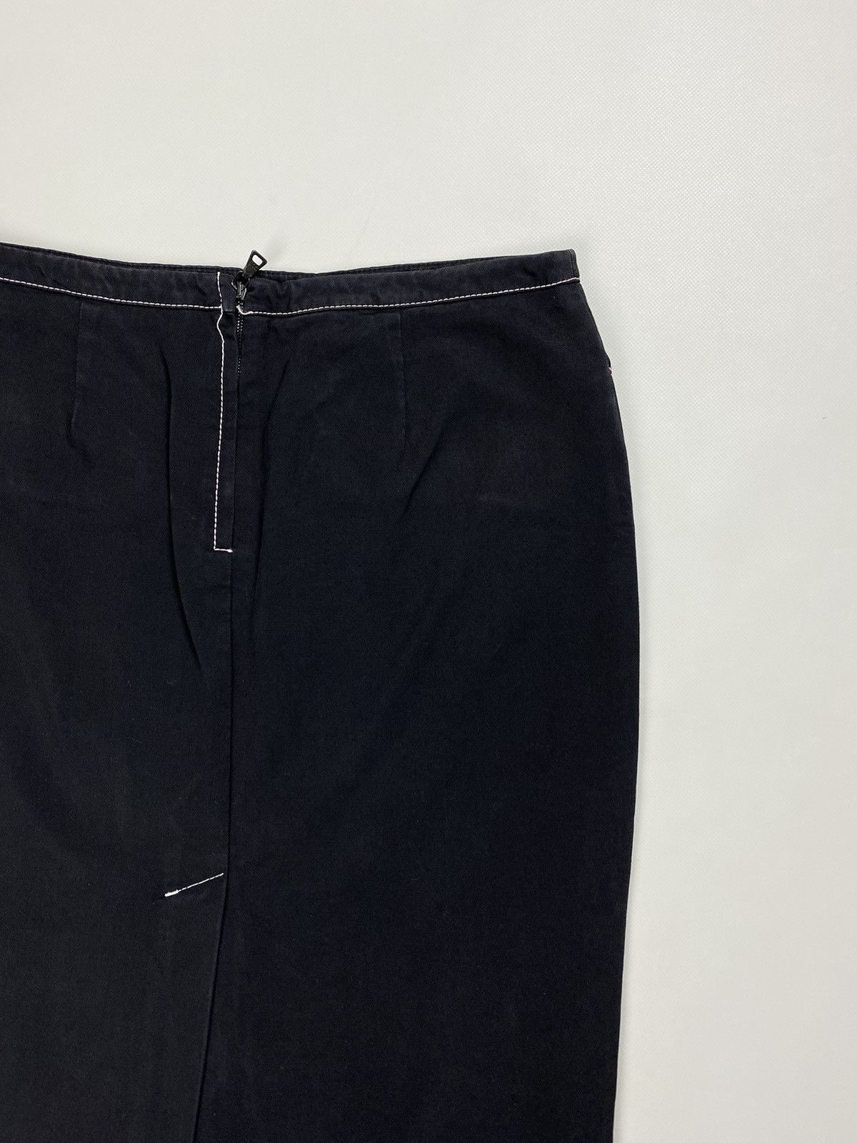 Prada Prada ladies cotton pencil skirt size 42 Size 28" / US 6 / IT 42 - 21 Thumbnail