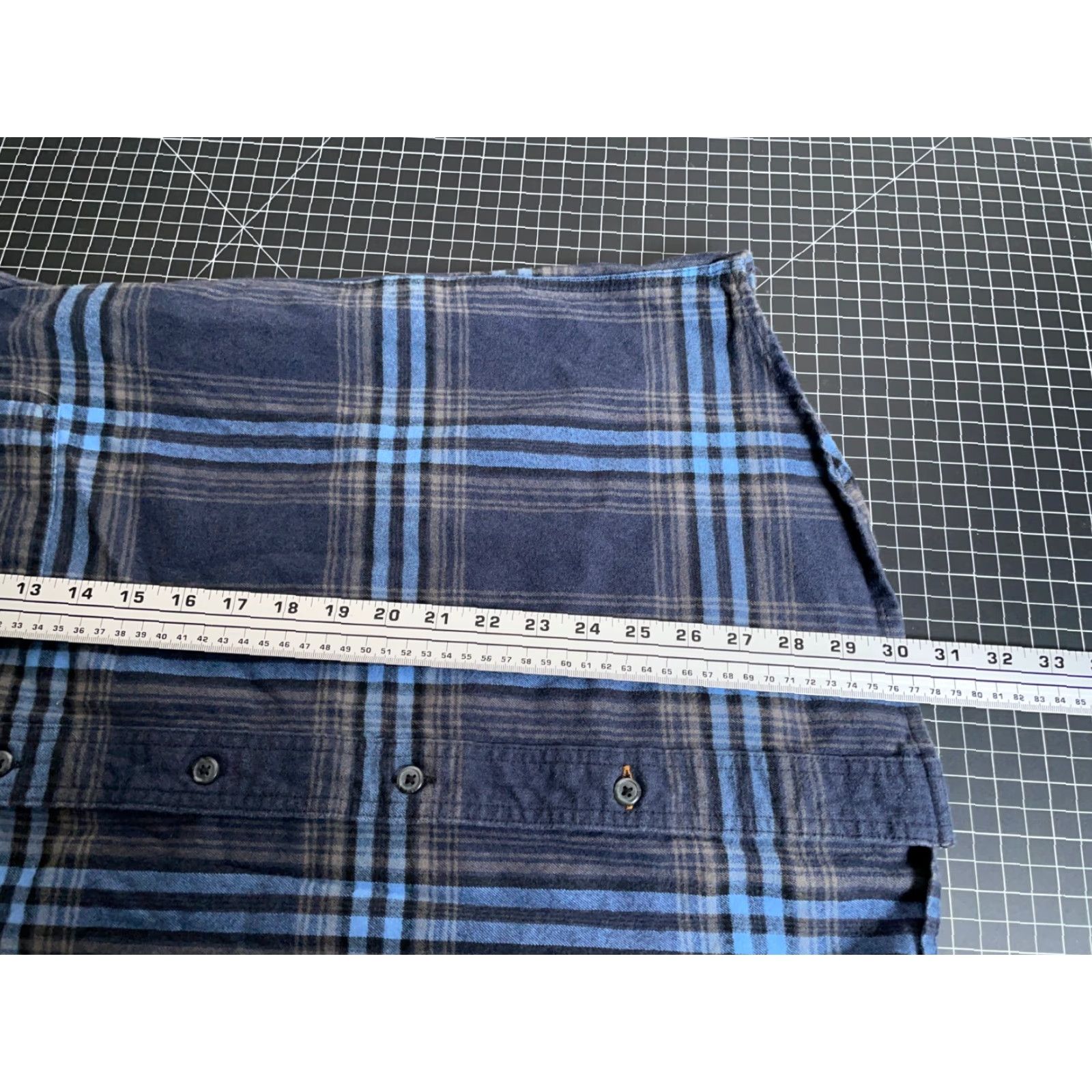 Carhartt VINTAGE Carhartt Flannel Shirt Mens Medium Blue Plaid 105947 412 Loose Fit Heavyweight Size US M / EU 48-50 / 2 - 6 Thumbnail