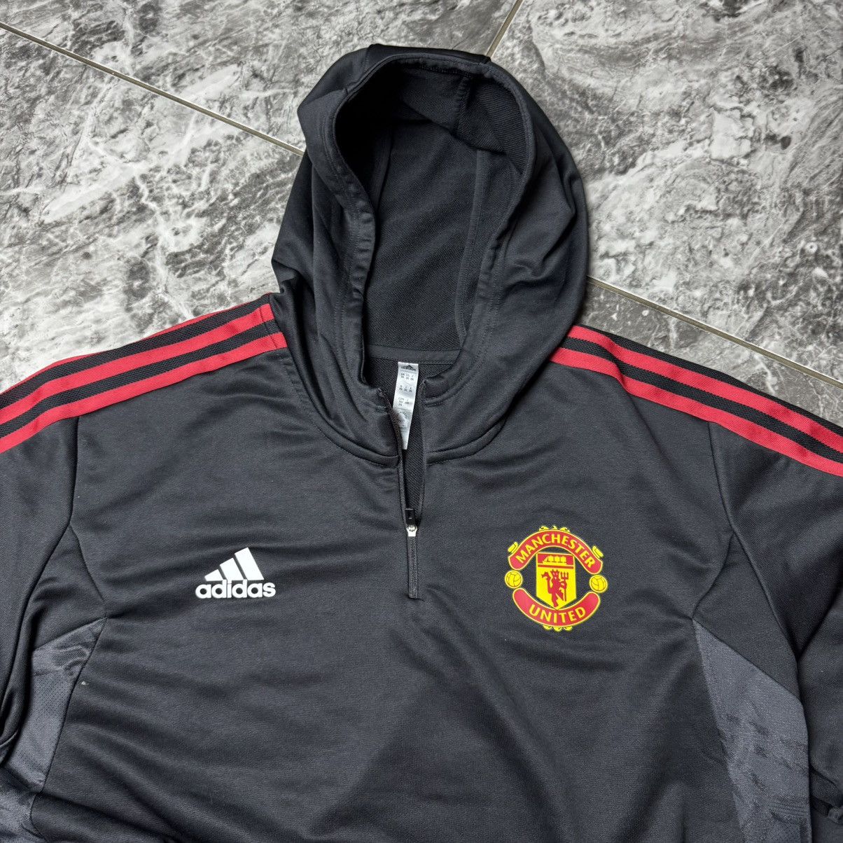 Adidas 2022-23 Manchester United adidas 1/4 Zip Hooded Training Top Size US XXL / EU 58 / 5 - 3 Thumbnail