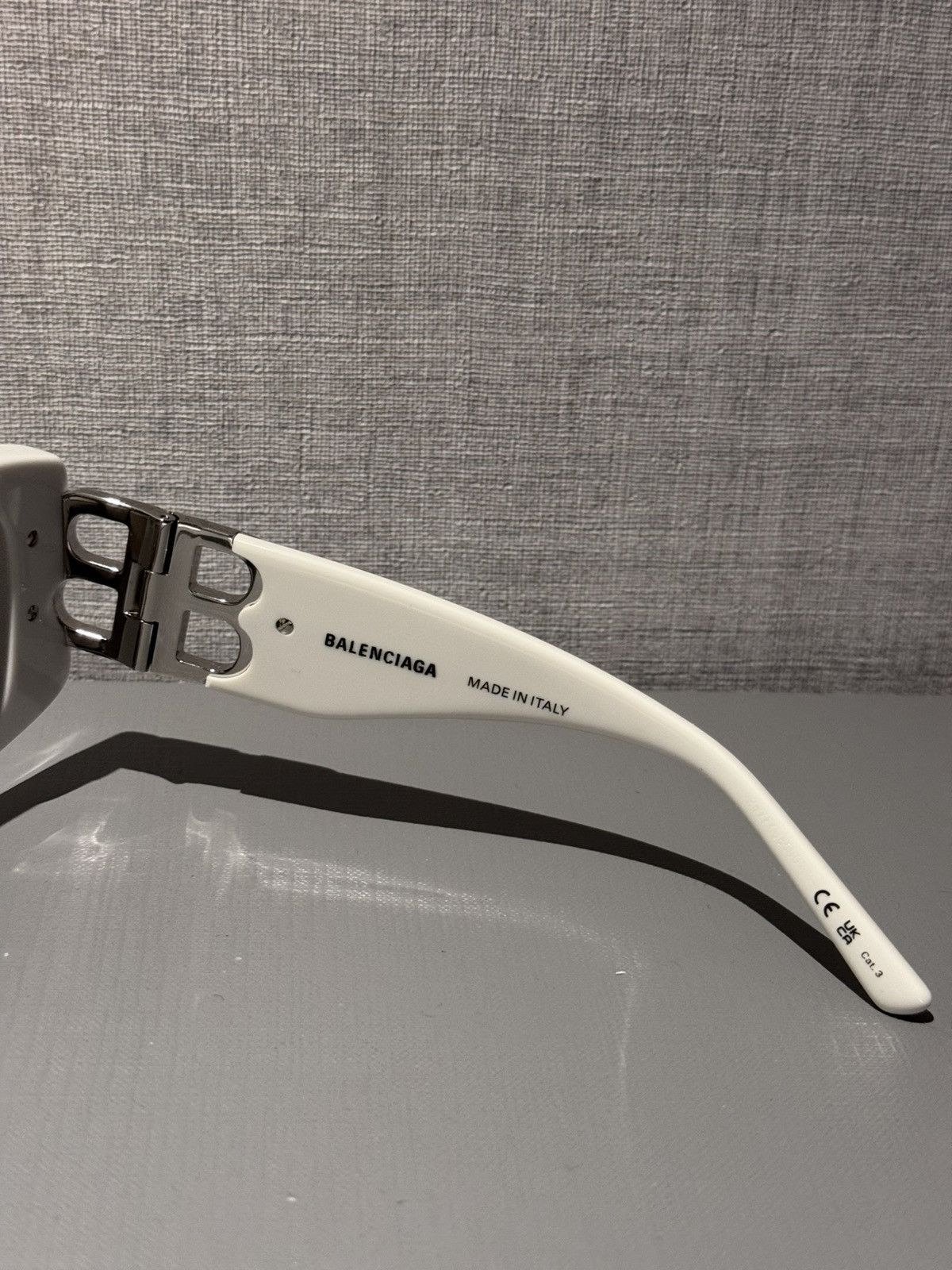 Balenciaga Balenciaga Sunglasses Dynasty D Frame Logo Plaque Cat Eye Size ONE SIZE - 6 Thumbnail