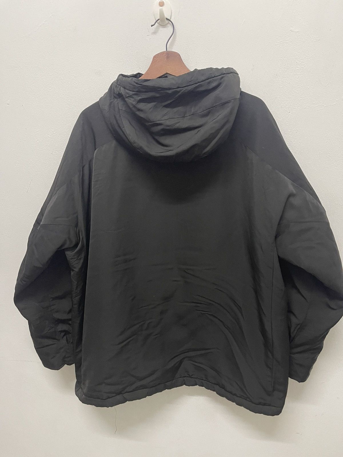 Uniqlo × White Mountaineering ☃️❄️ HOODIES WHITE MOUNTAINERRING THIN PUFFER JACKET Size US L / EU 52-54 / 3 - 3 Thumbnail