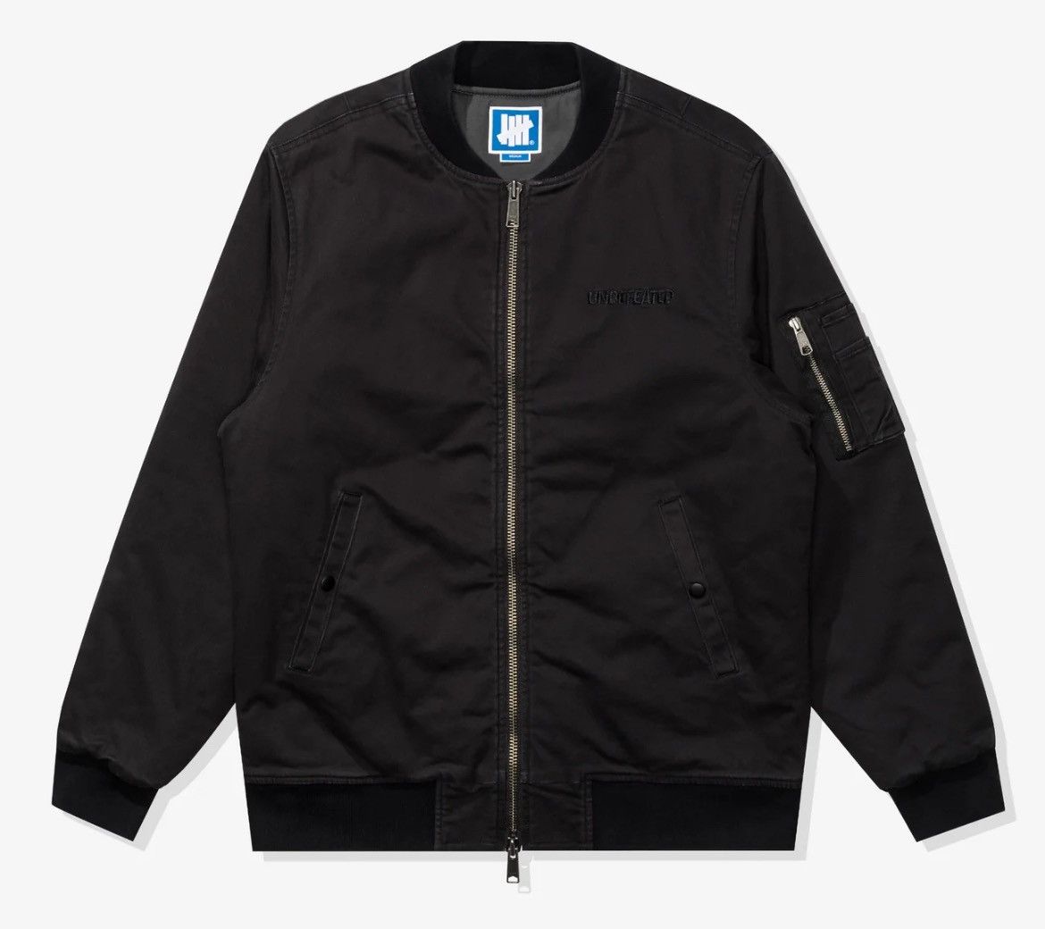 image of Undefeated Men’S Ma-1 Twill Bomber Jacket Ds in Black, Men's (Size XL)