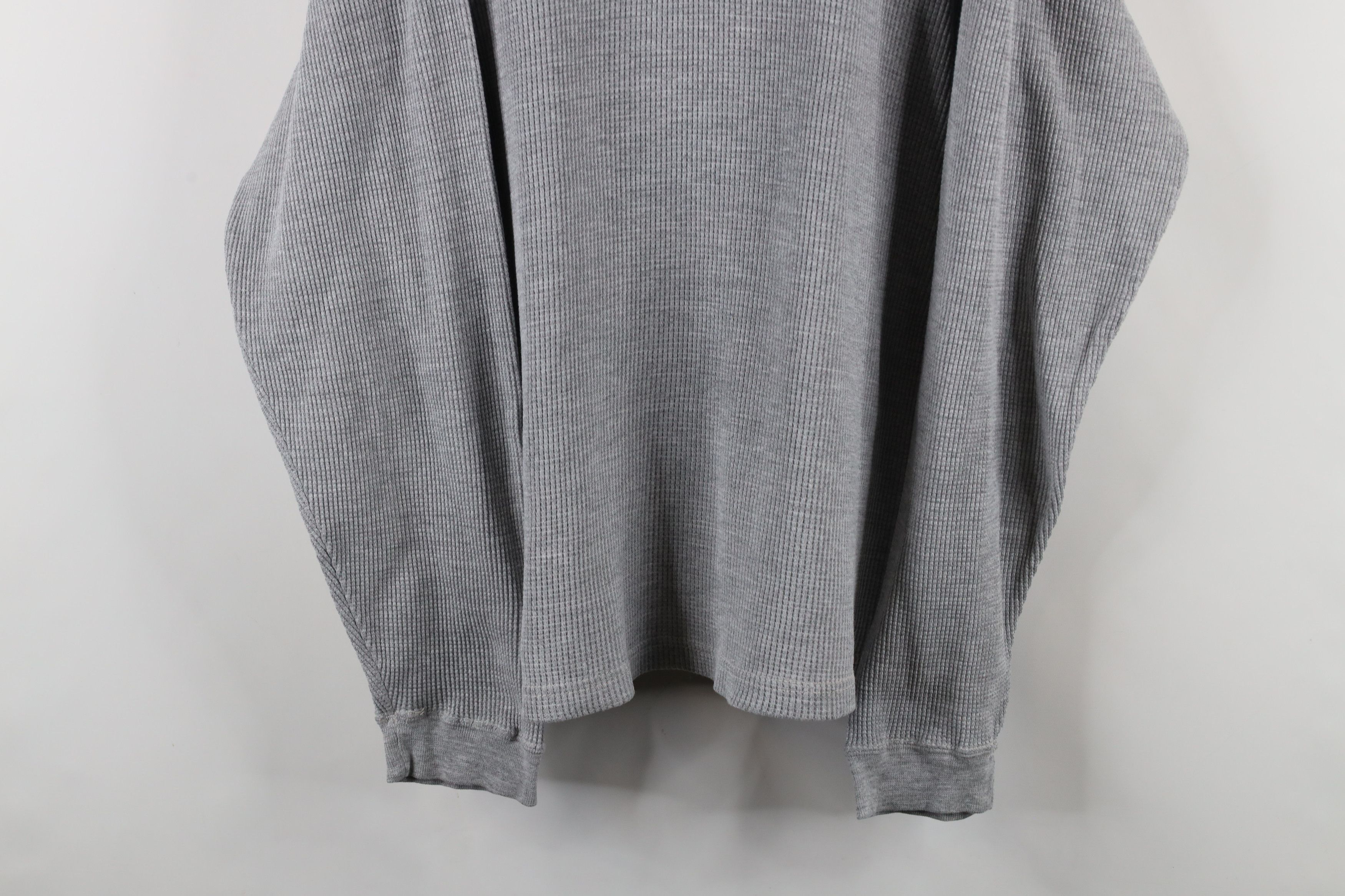Vintage Vintage 90s Streetwear Waffle Knit Henley T-Shirt Gray Size US L / EU 52-54 / 3 - 3 Thumbnail