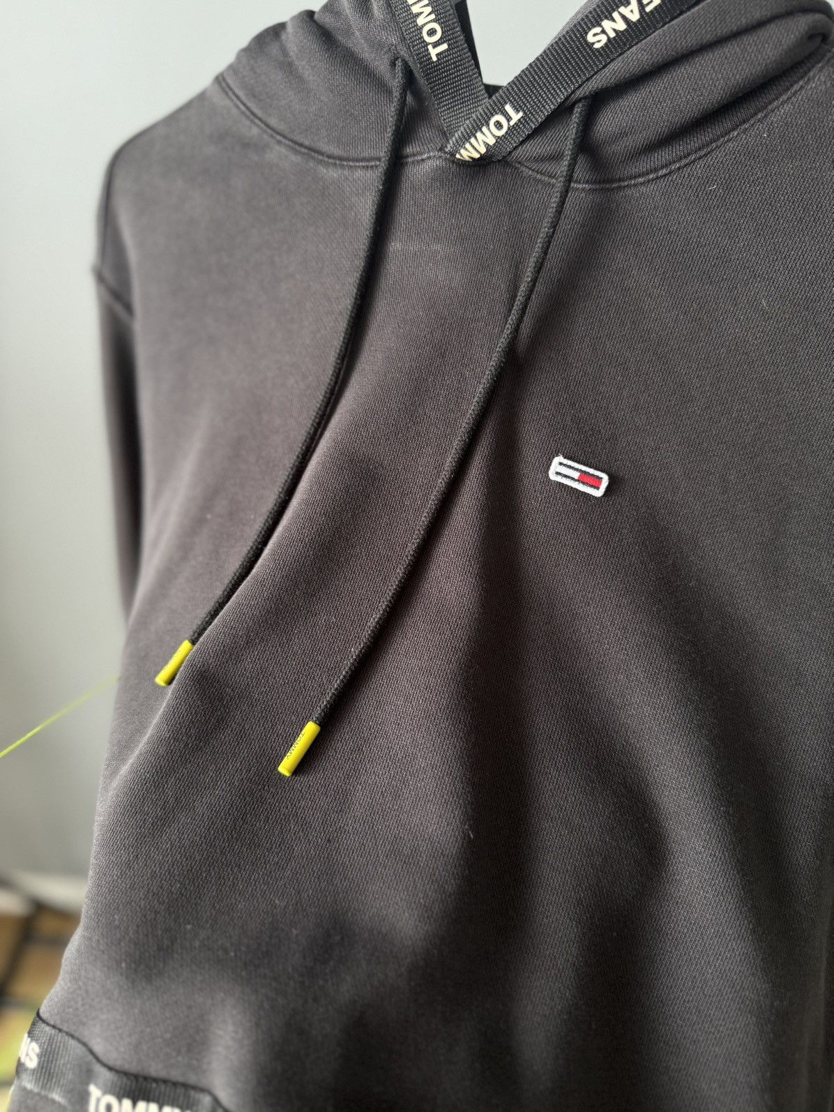 Tommy Hilfiger Tommy Hilfiger hoodie pocket monogram Size US S / EU 44-46 / 1 - 3 Thumbnail