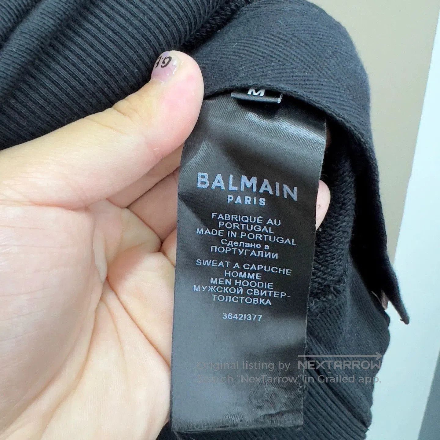 Balmain balmain black logo hoodie with kangaroo pocket. Size US M / EU 48-50 / 2 - 4 Thumbnail