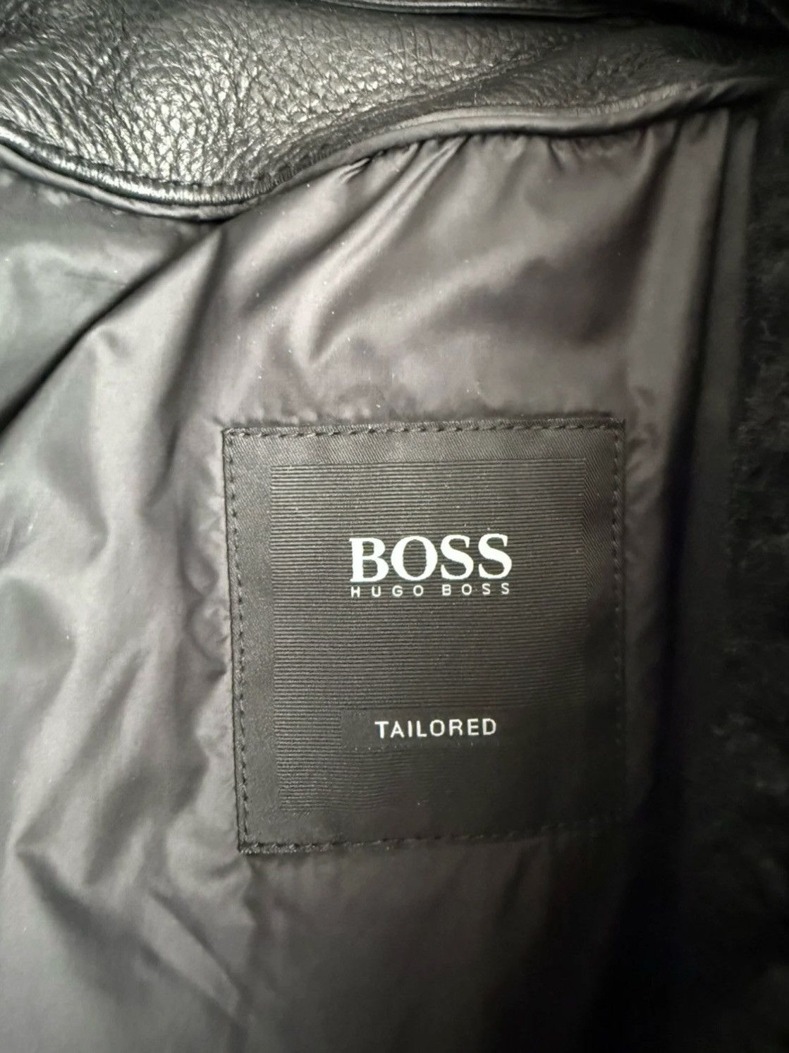 Hugo Boss HUGO BOSS Black Cow Leather Shearling Collar Jacket Size US S / EU 44-46 / 1 - 14 Thumbnail