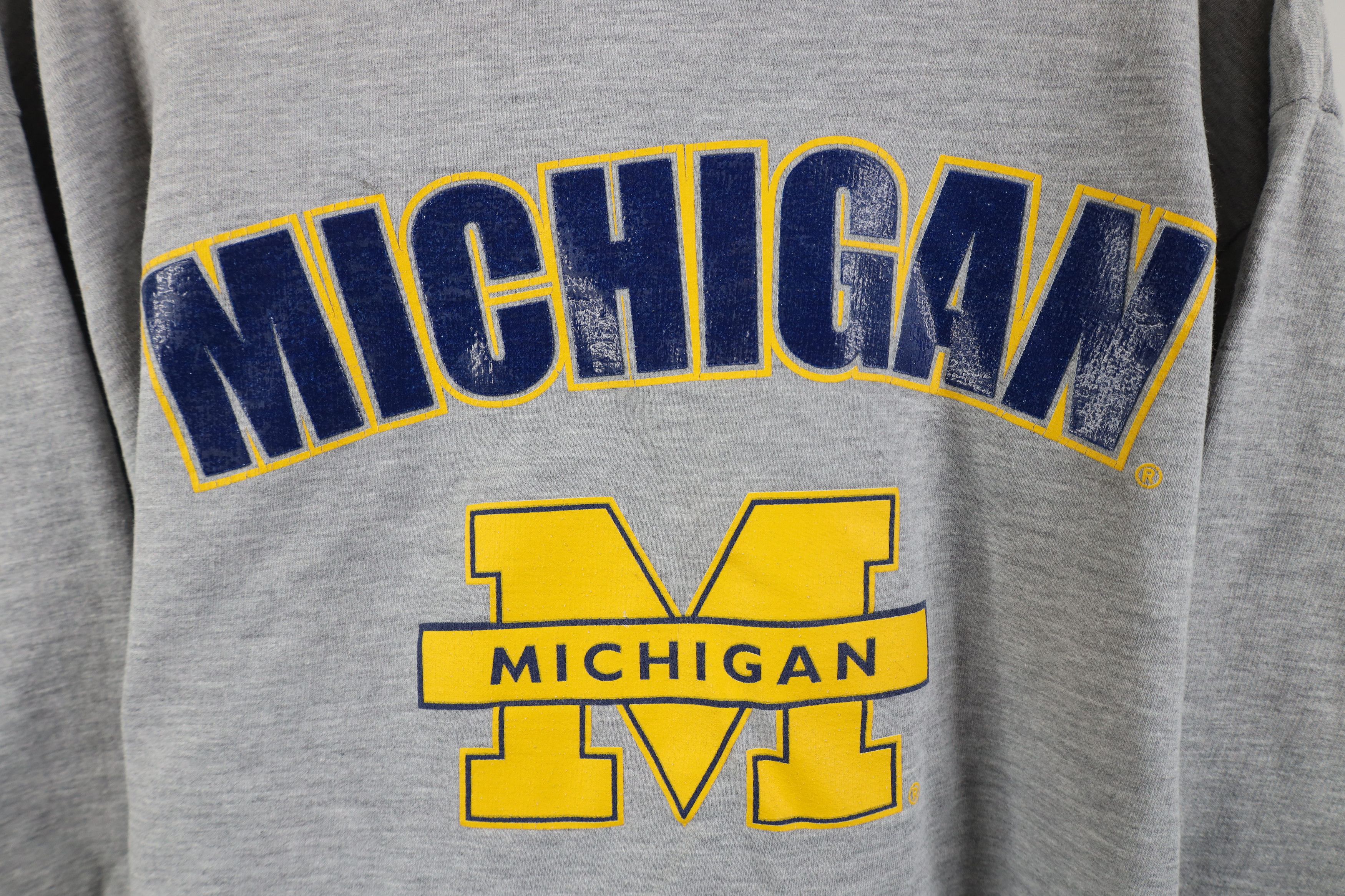 Vintage Vintage 90s University of Michigan Hoodie Sweatshirt Gray Size US S / EU 44-46 / 1 - 4 Thumbnail