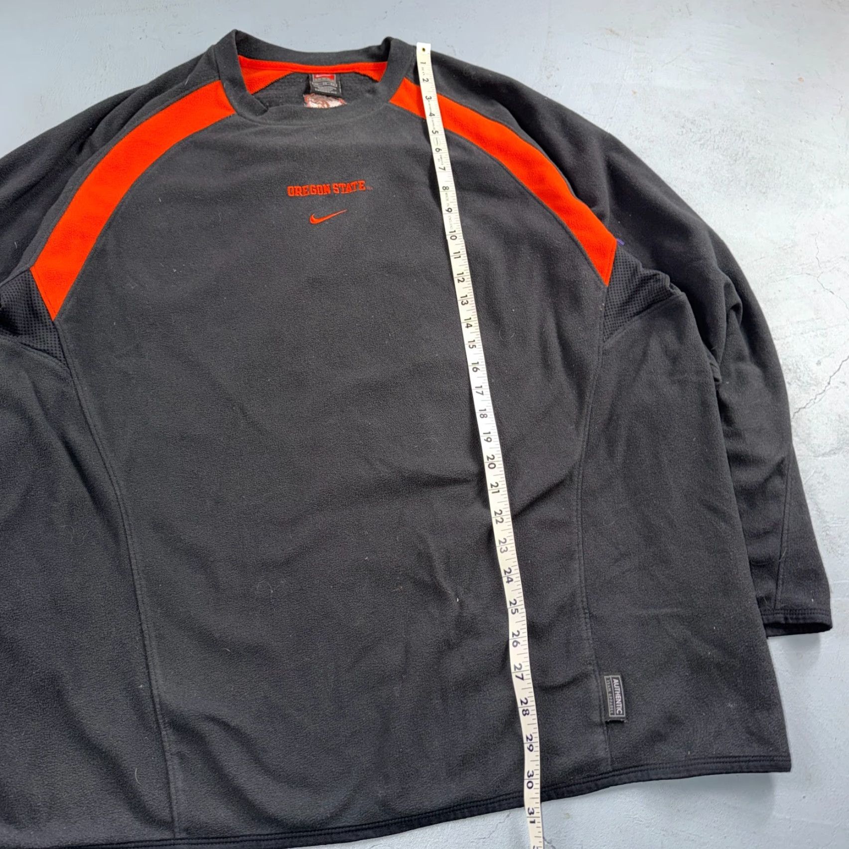 Nike Nike VTG Oregon State OSU Pullover Authentic Center Swoosh XL RARE Team Apparel Beaverton? Size US XL / EU 56 / 4 - 4 Thumbnail