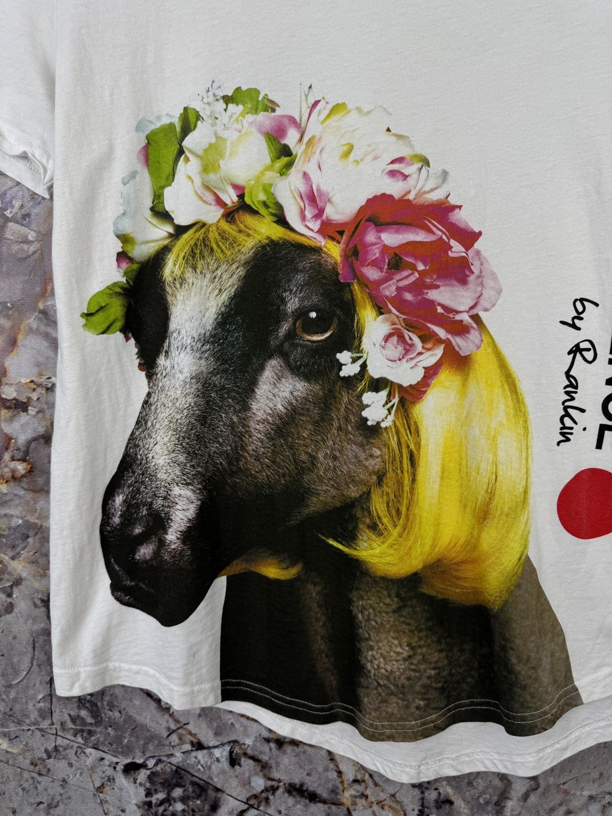 Vivienne Westwood Women’s Comic Relief Florence by Rankin T-Shirt Size Medium Size M / US 6-8 / IT 42-44 - 6 Thumbnail