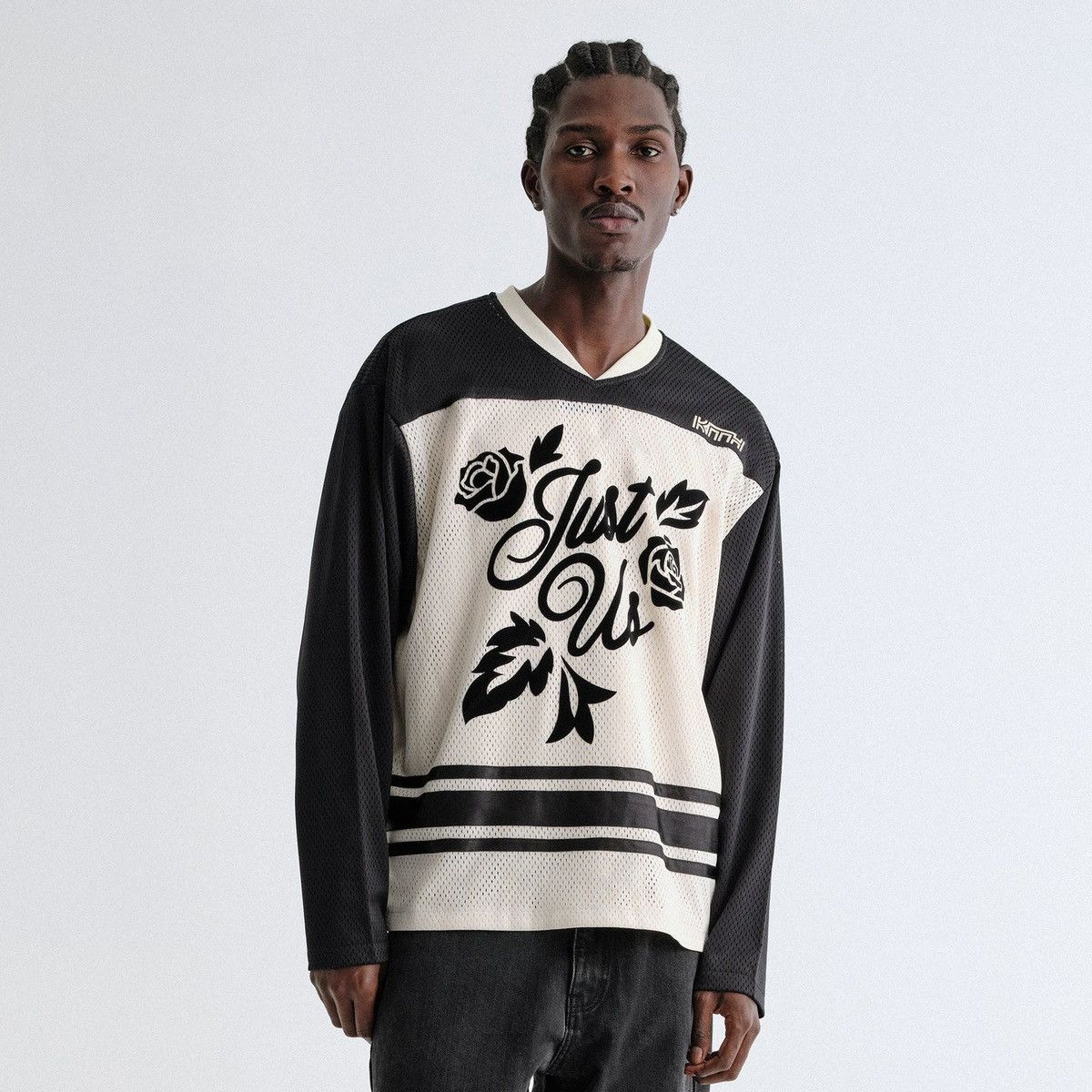 新品 Kith Malik Long Sleeve Mesh Jersey XL Kith Malik Long Sleeve Mesh Jersey Sandrift Men's - FW25 - US