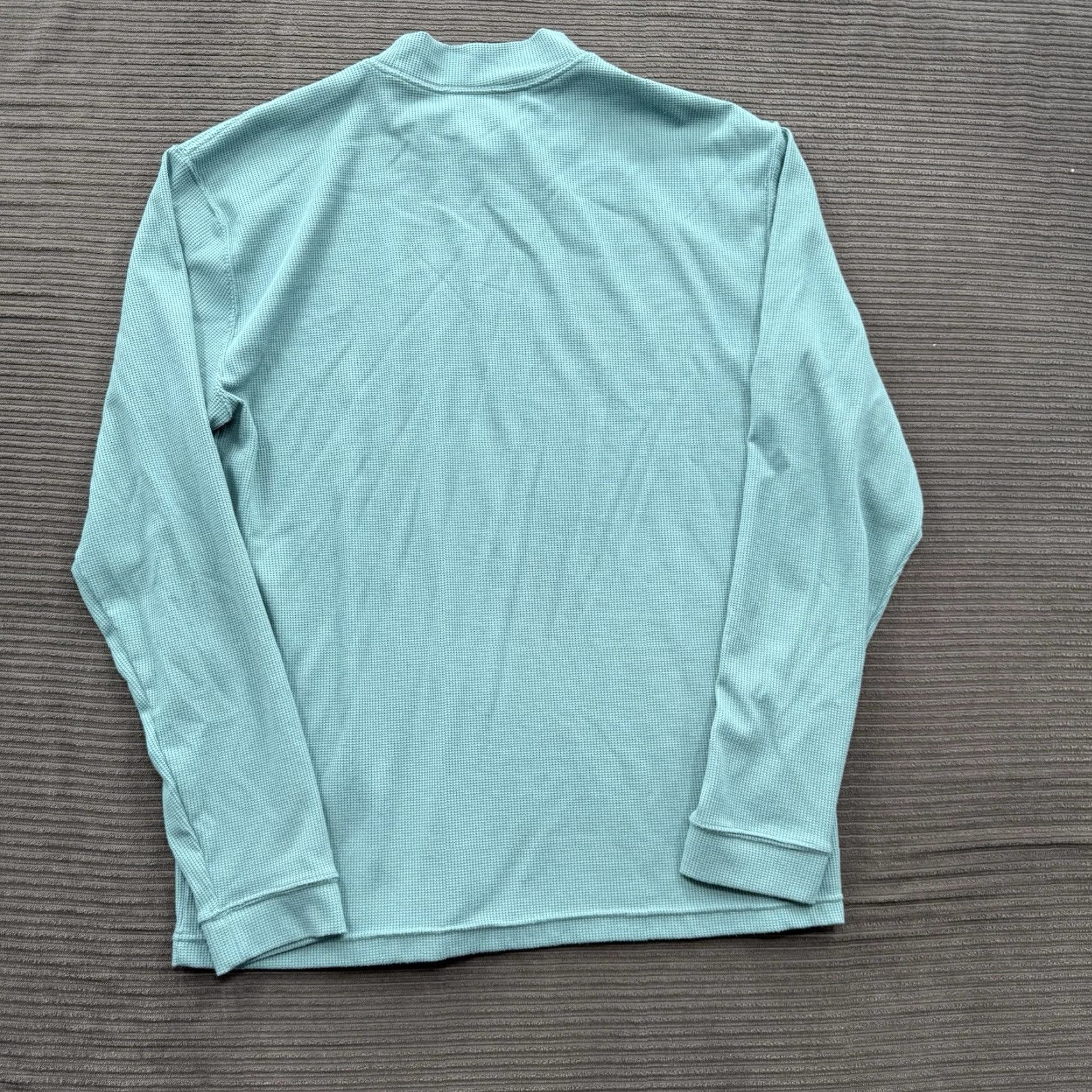 Fabletics Fabletics Waffle Thermal Shirt Men XL Athletic Logo Green Polyester Outdoors Activewear T-Shirt Size US XL / EU 56 / 4 - 2 Thumbnail