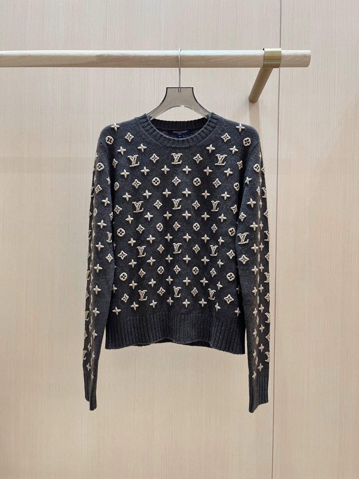 Louis Vuitton LV Monogram Embossed Brown Cashmere Sweater M 99 New Size M / US 6-8 / IT 42-44 - 1 Thumbnail