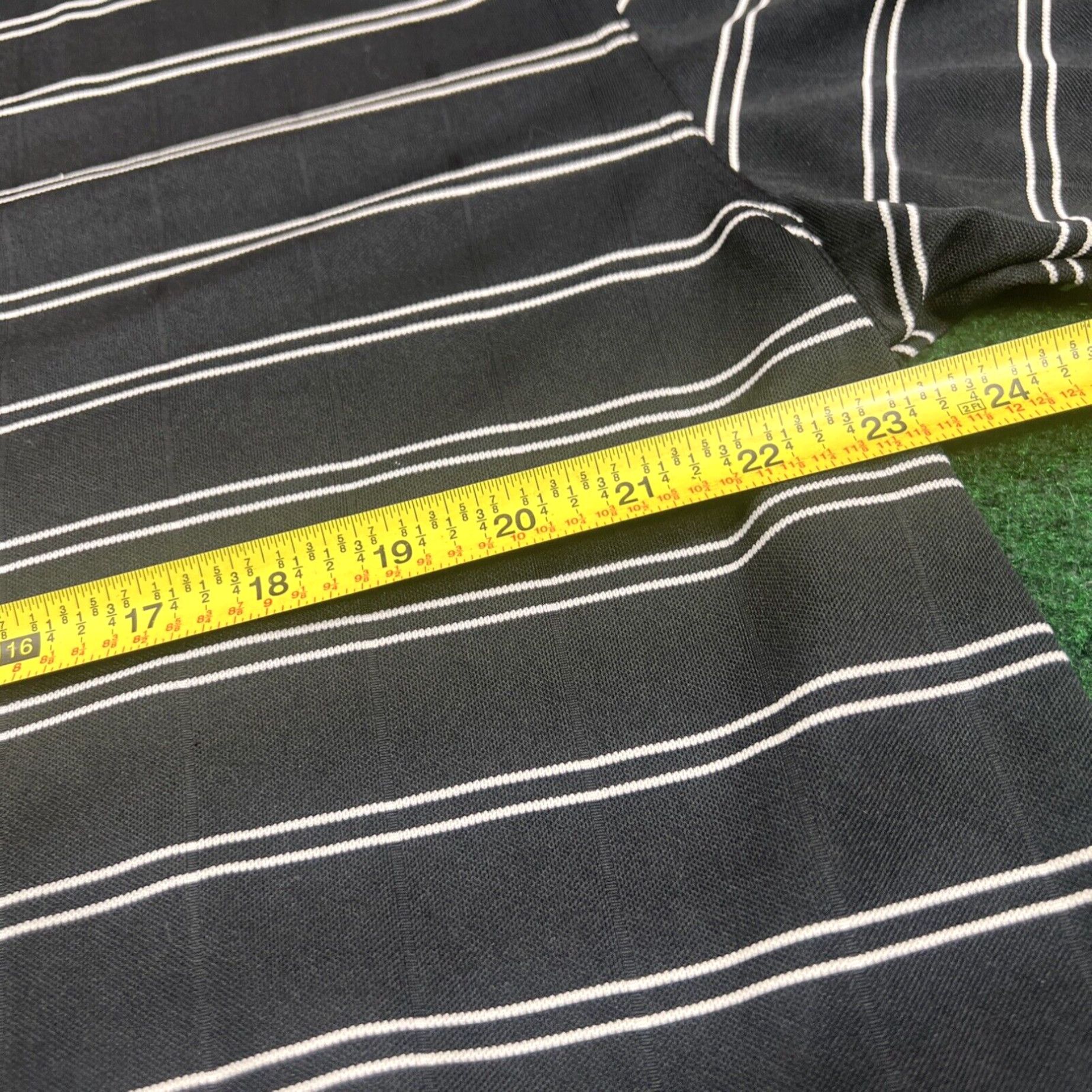 PGA Tour PGA Tour men's golf polo shirt Size XL White Black Stripes Size US XL / EU 56 / 4 - 5 Thumbnail