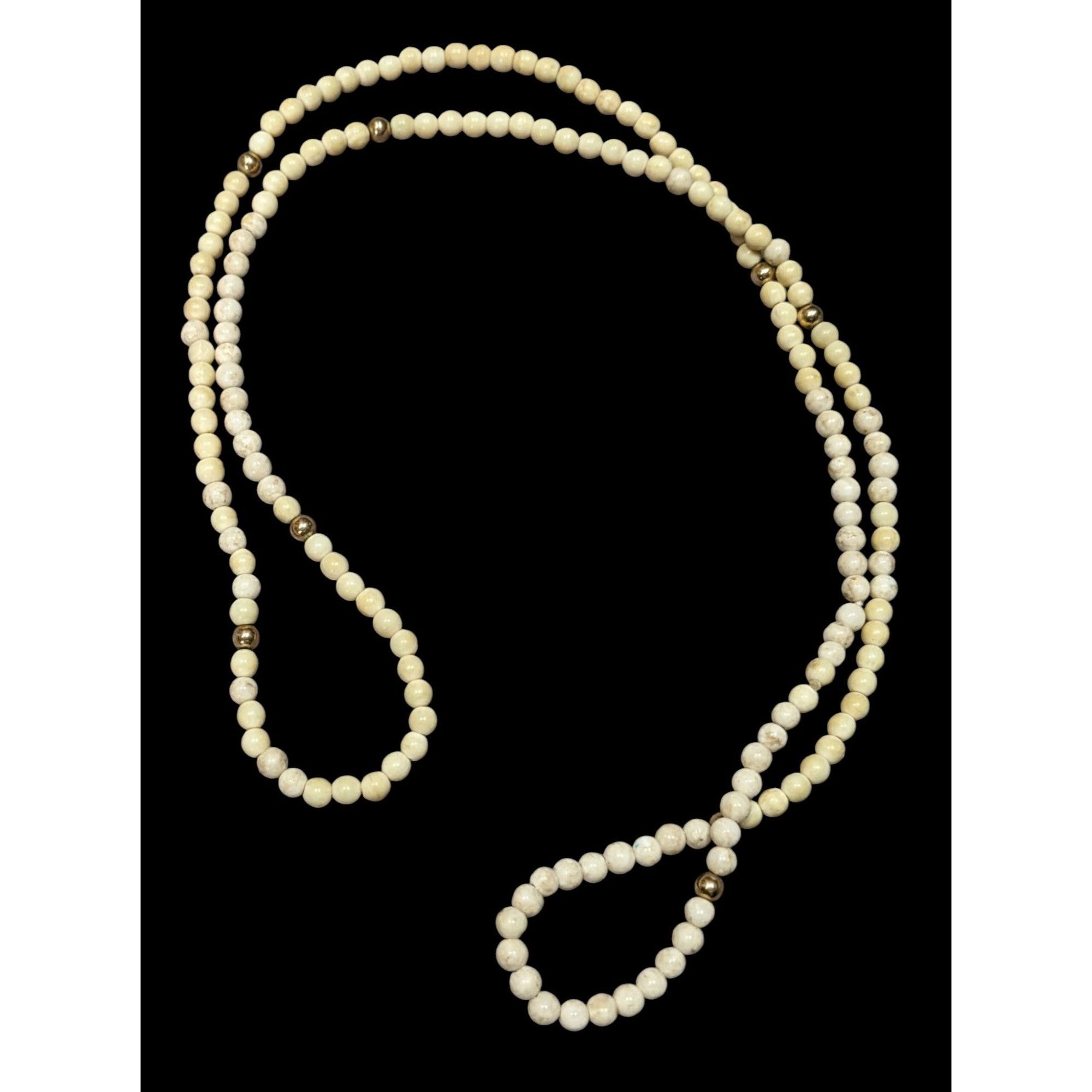 Other Vintage Cream Riverstone Beaded Necklace With Gold Tone Acce Size ONE SIZE - 1 Thumbnail