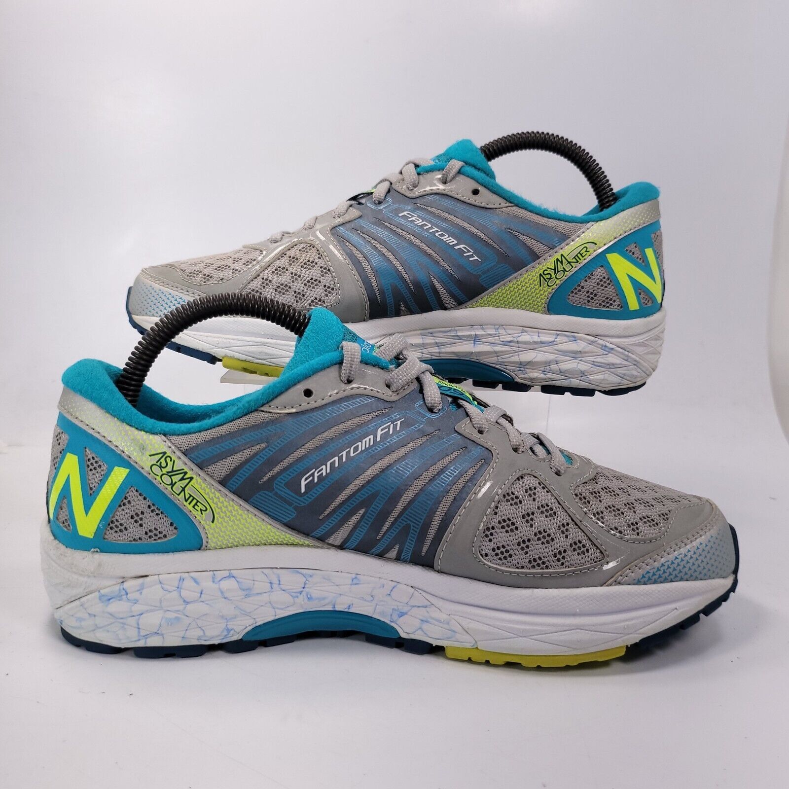 New Balance New Balance 1260 v5 Athletic Shoe Women Size 8 W1260SB5 Gray Size US 8 / IT 38 - 6 Thumbnail